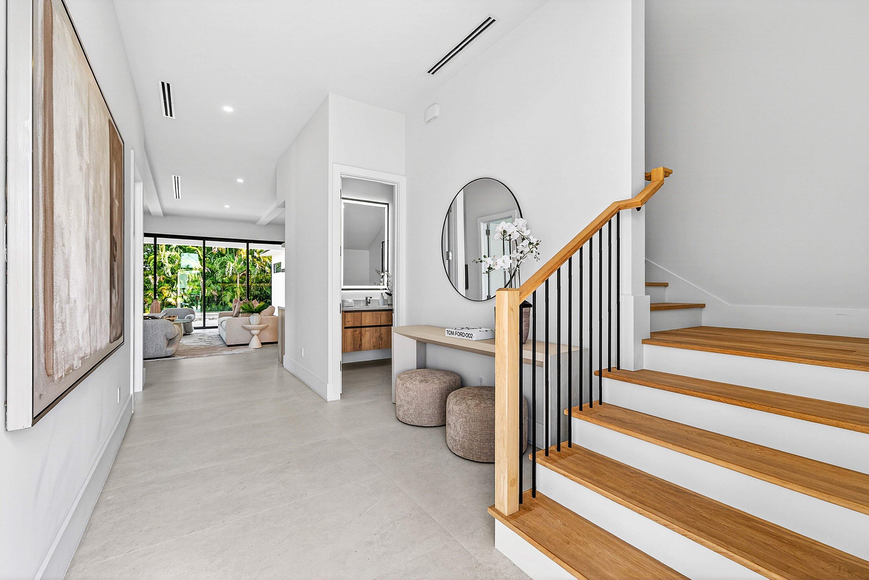 213 NE 9th Street