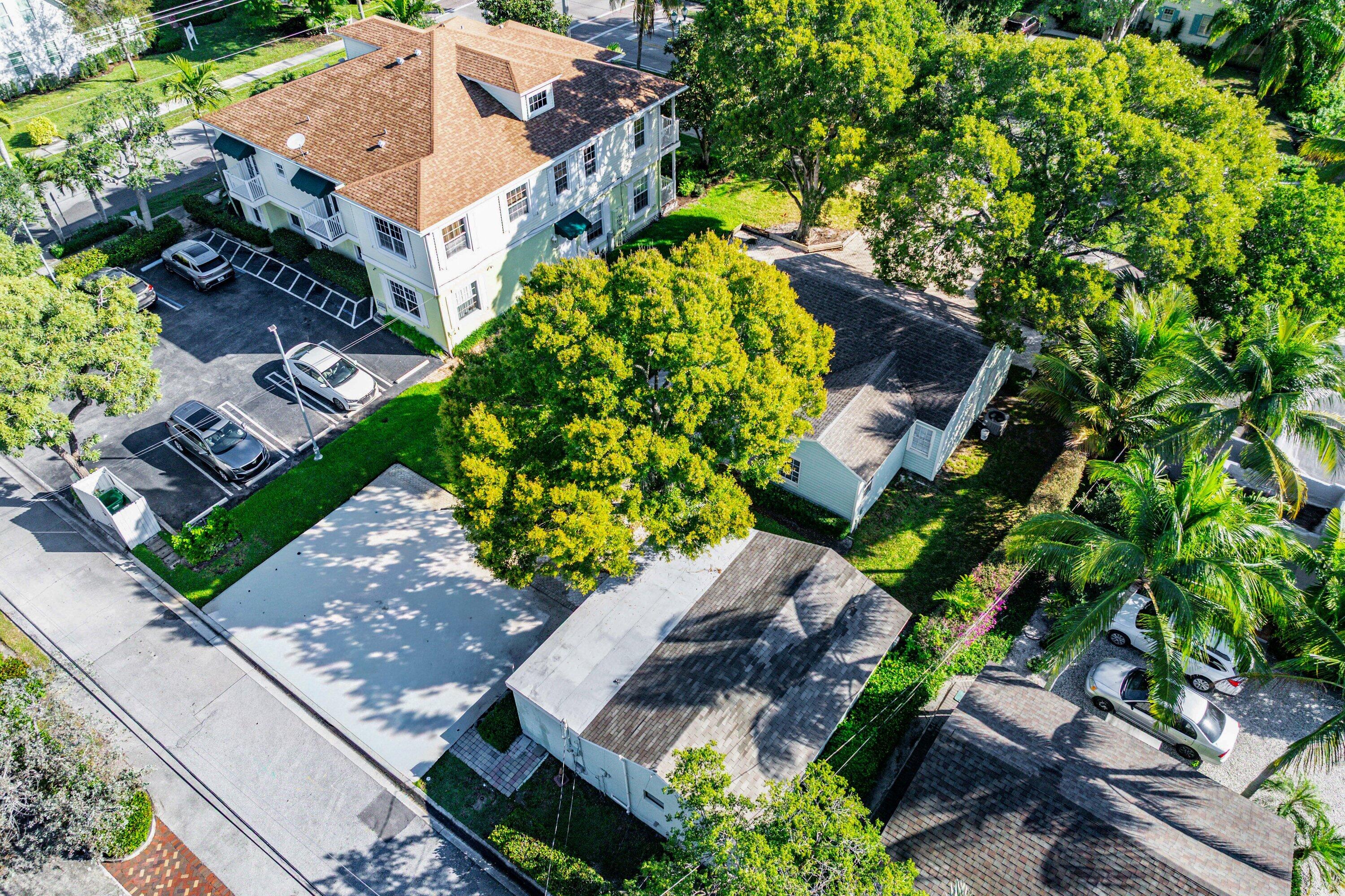 138 N Swinton Avenue, Delray Beach