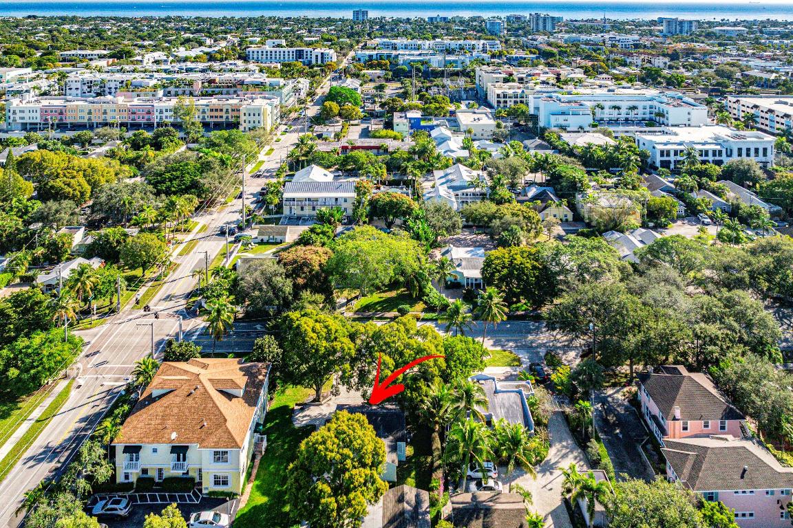 138 N Swinton Avenue, Delray Beach