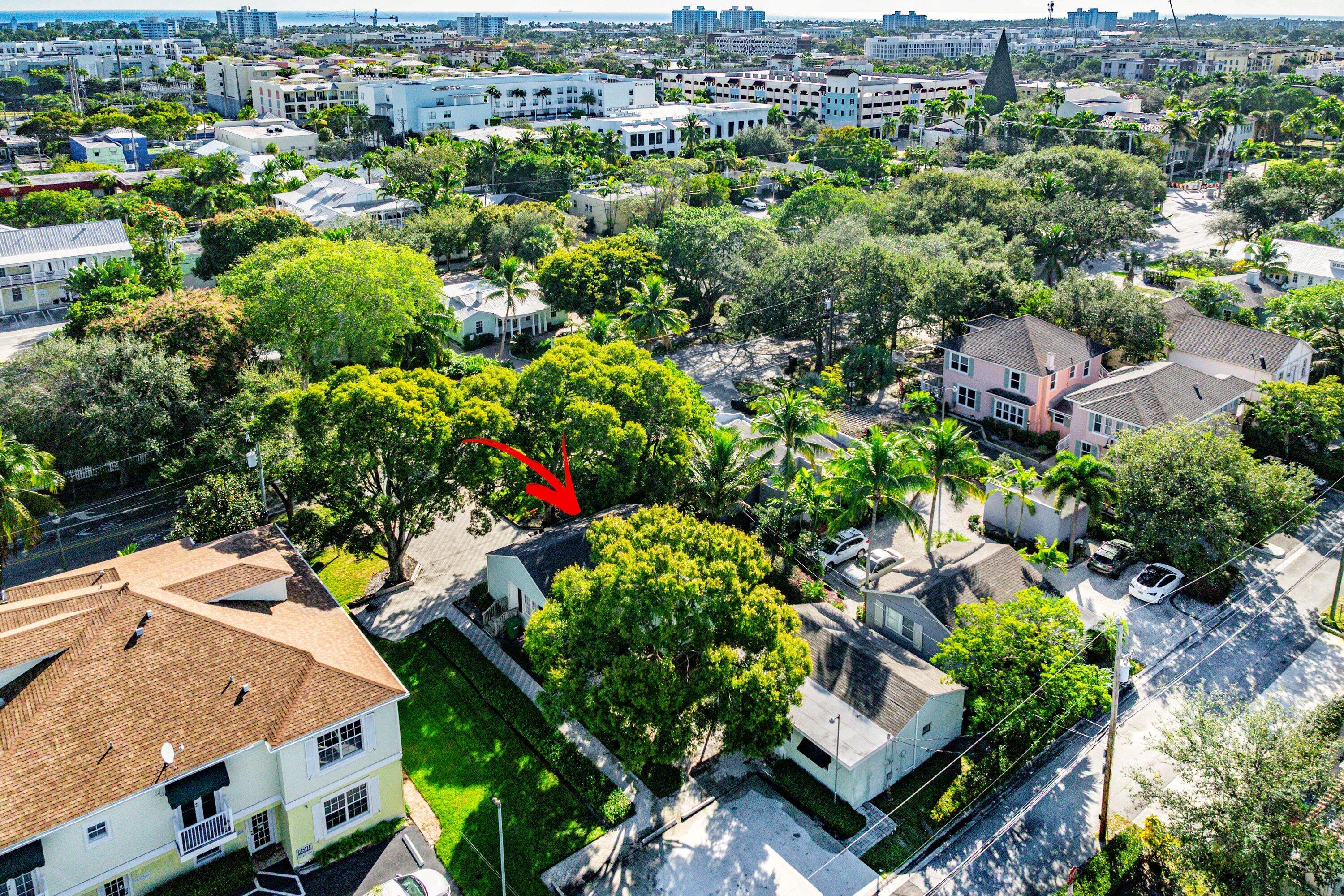 138 N Swinton Avenue, Delray Beach