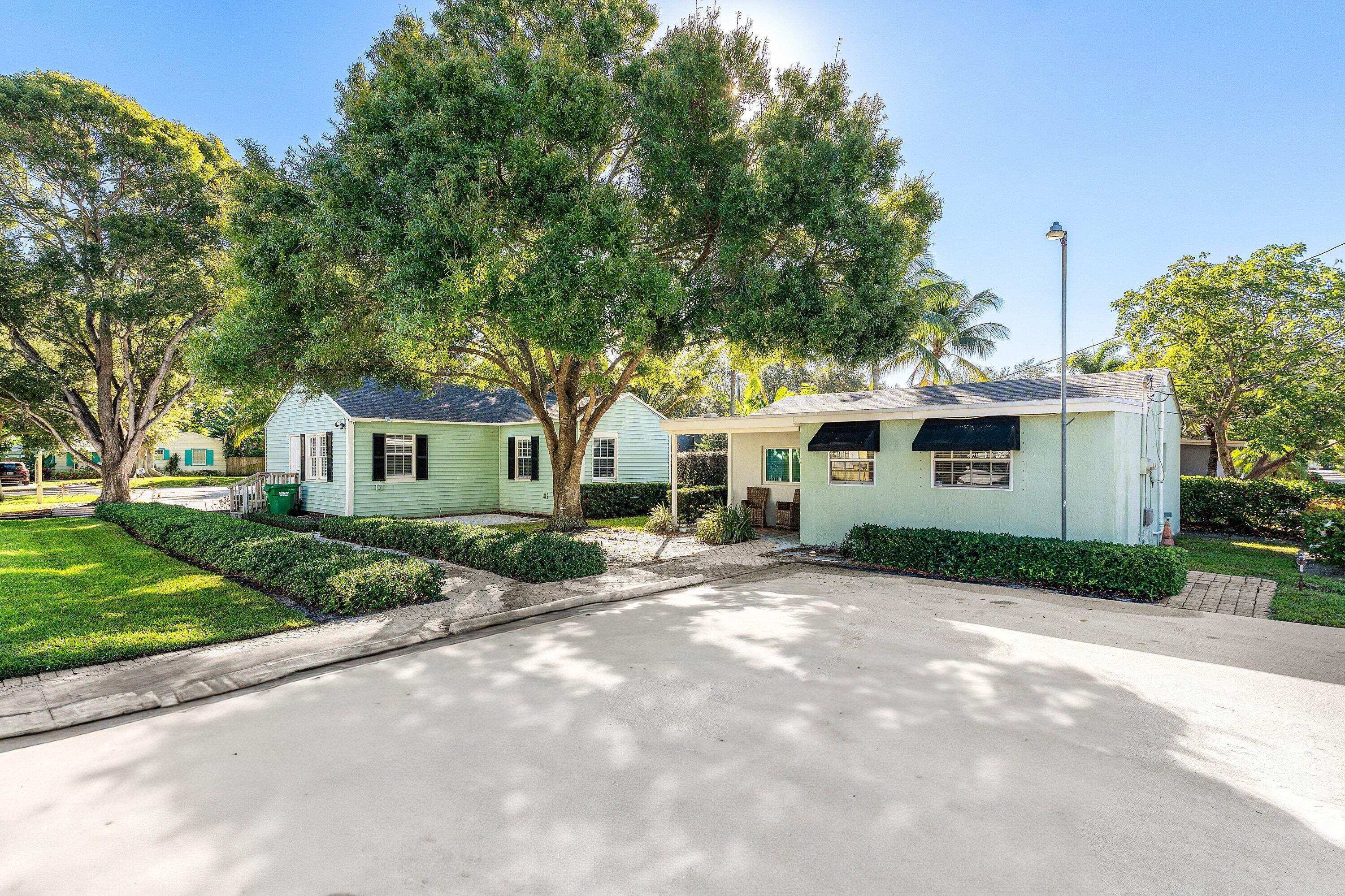 138 N Swinton Avenue, Delray Beach