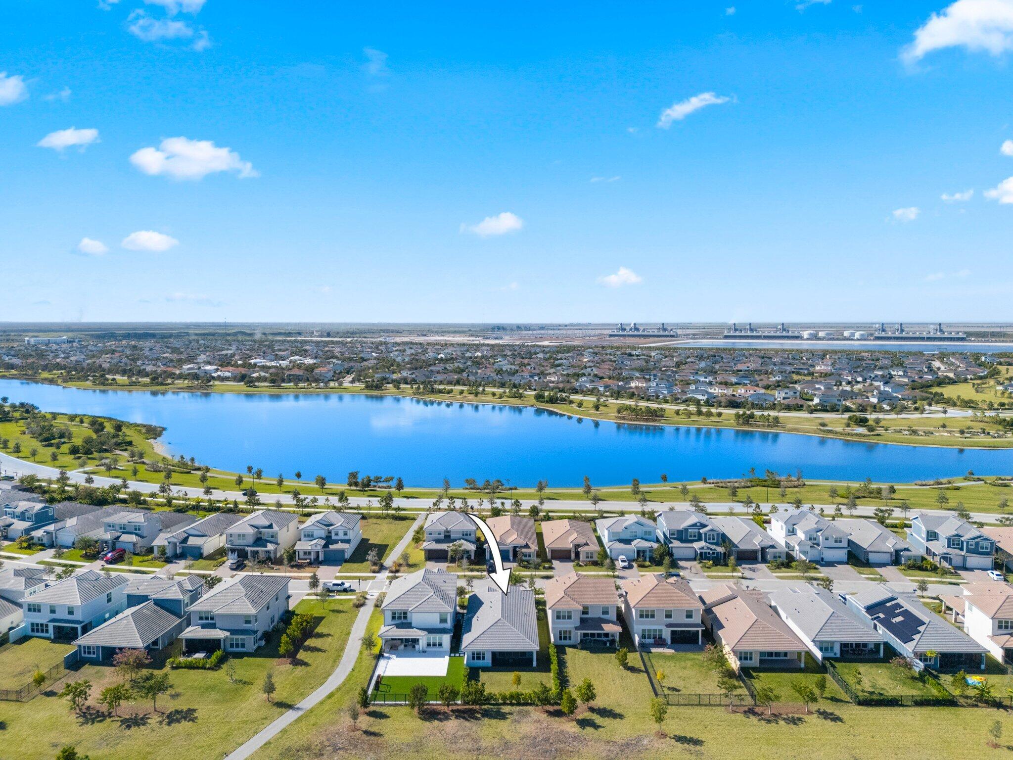 19545 Broad Shore Walk