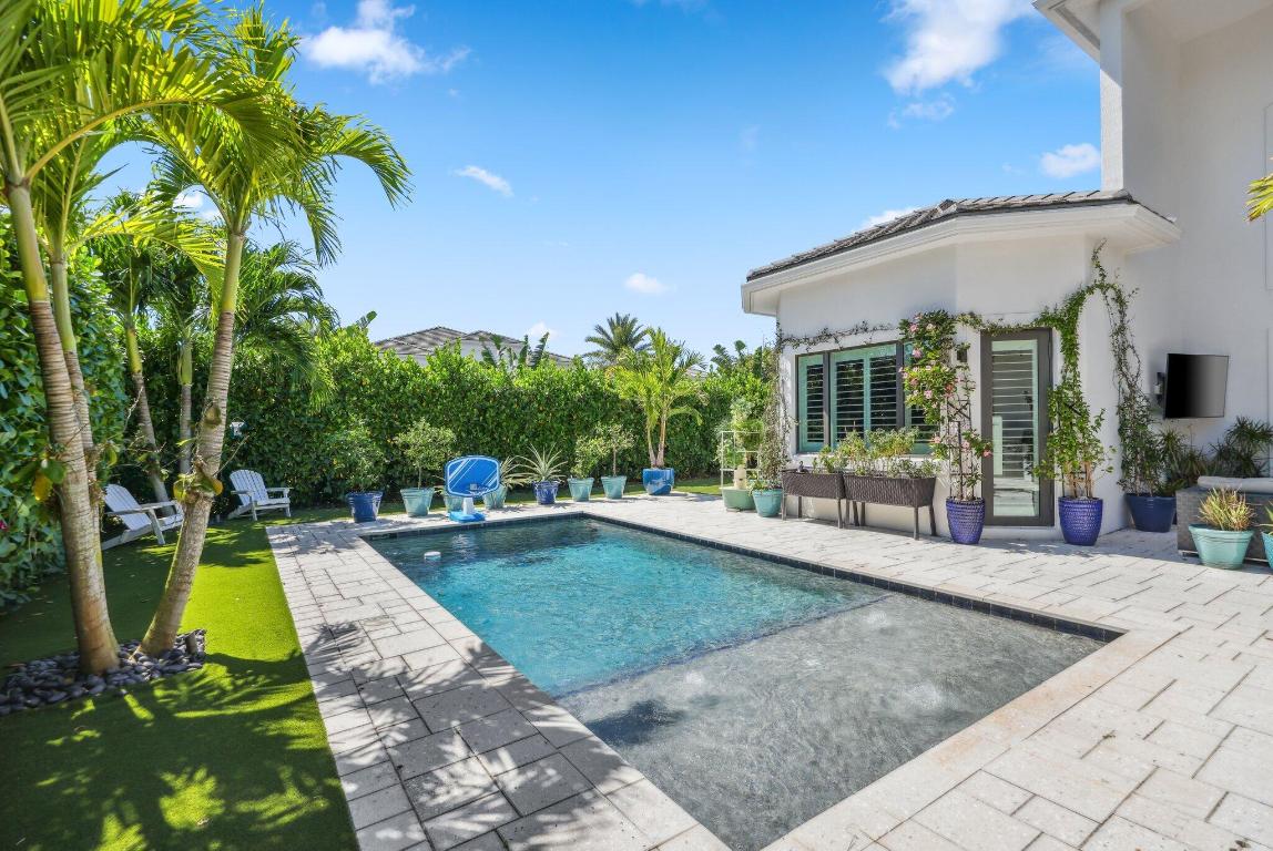 2560 NW 70th Boulevard, Boca Raton