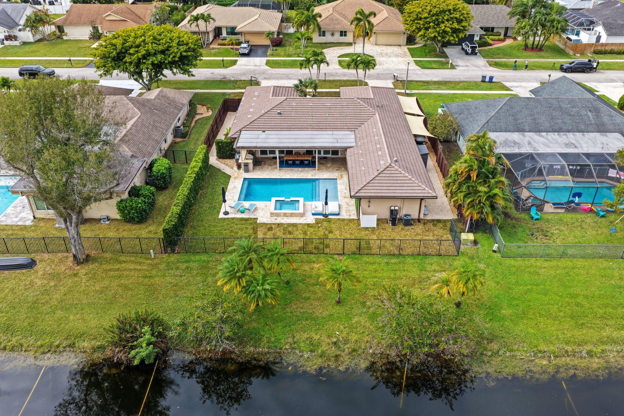 20984 Shady Vista Lane