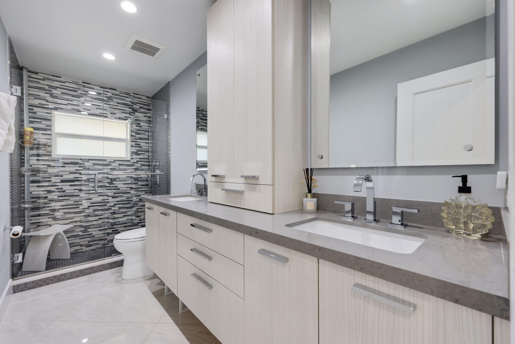 20984 Shady Vista Lane