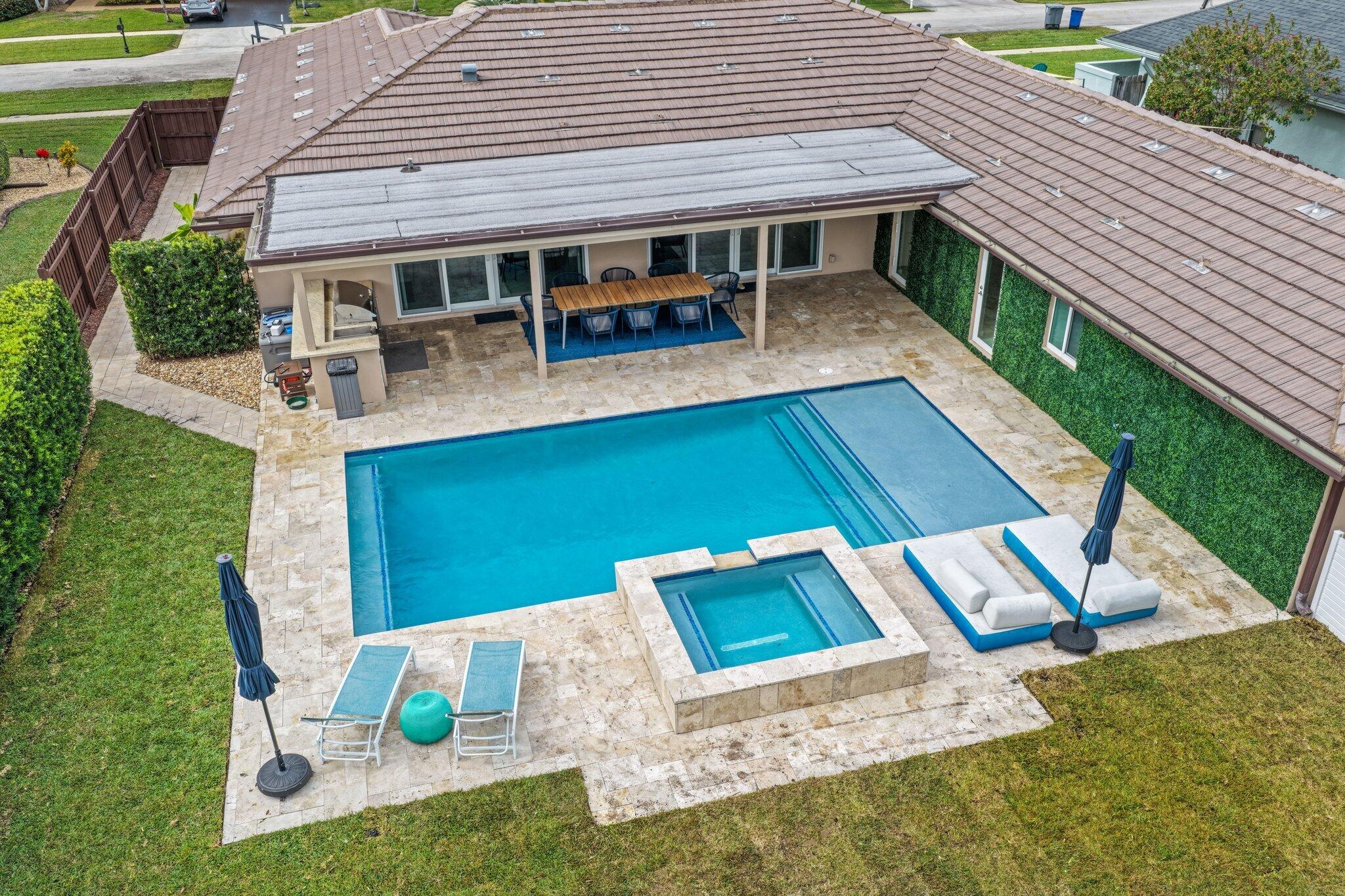 20984 Shady Vista Lane