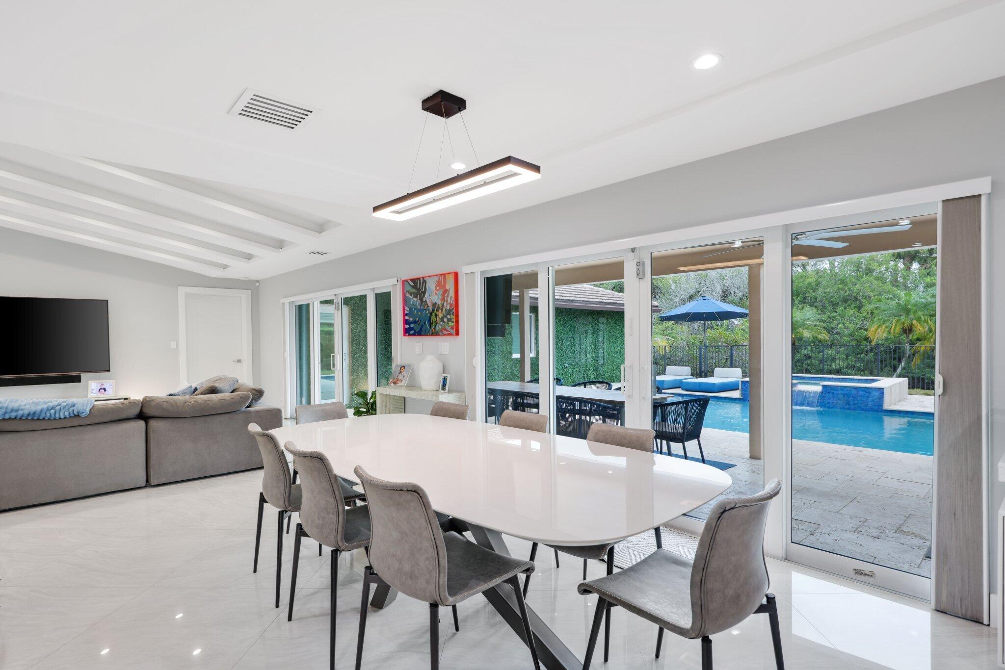 20984 Shady Vista Lane