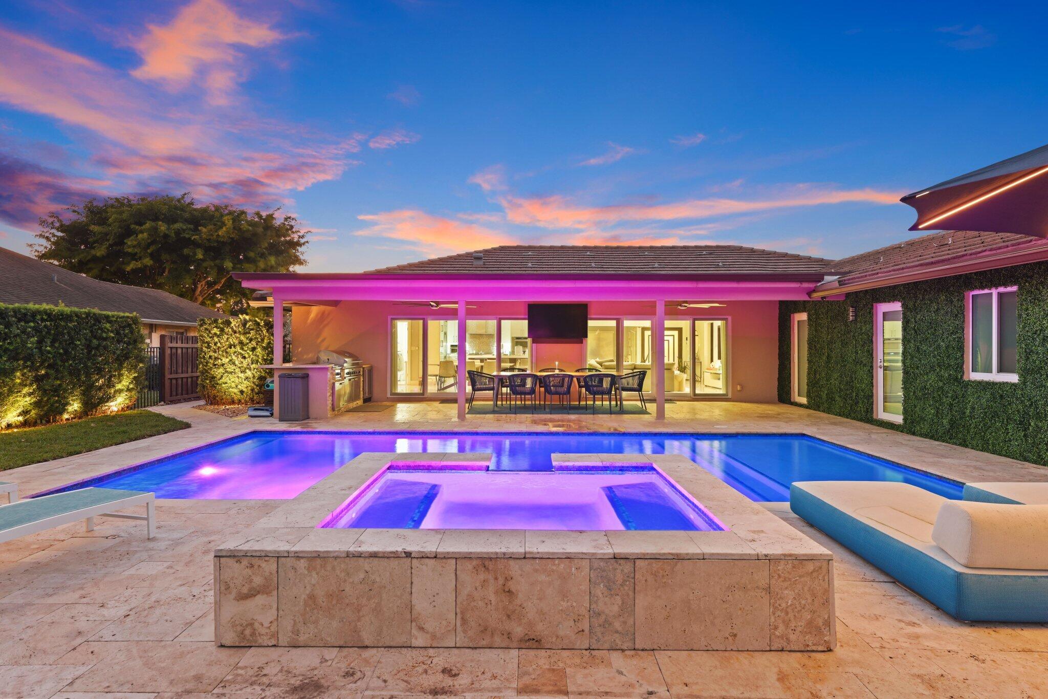 20984 Shady Vista Lane