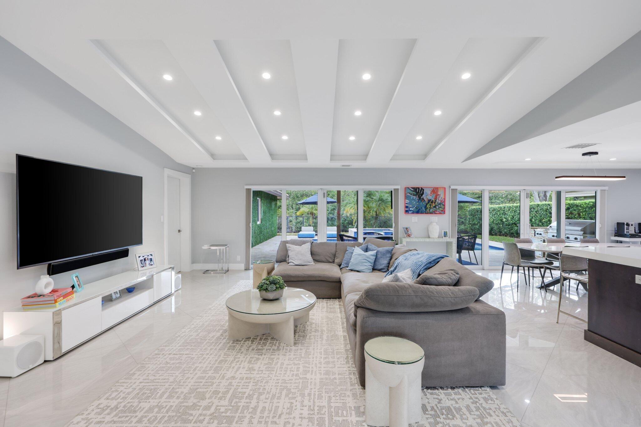 20984 Shady Vista Lane