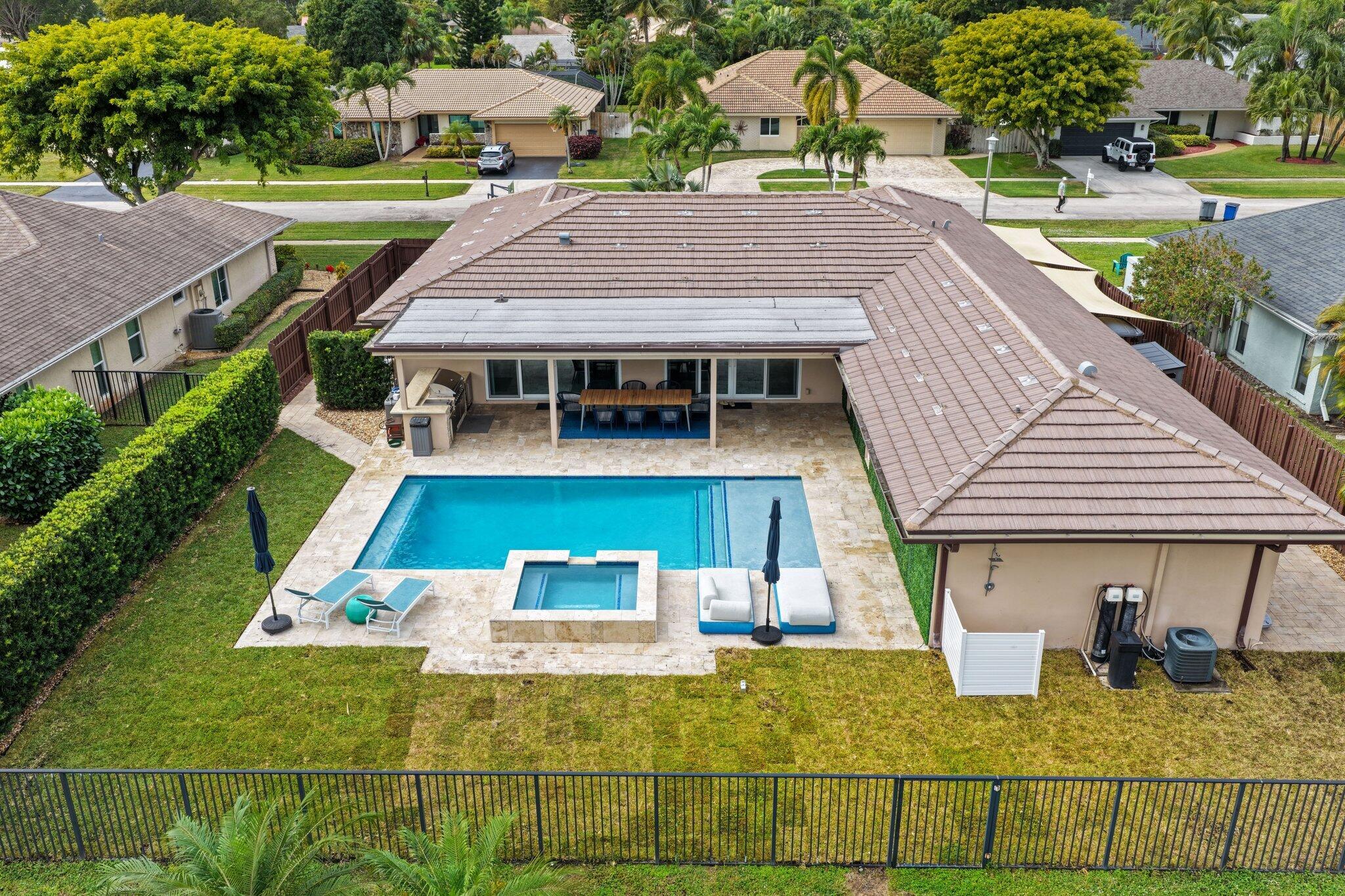 20984 Shady Vista Lane