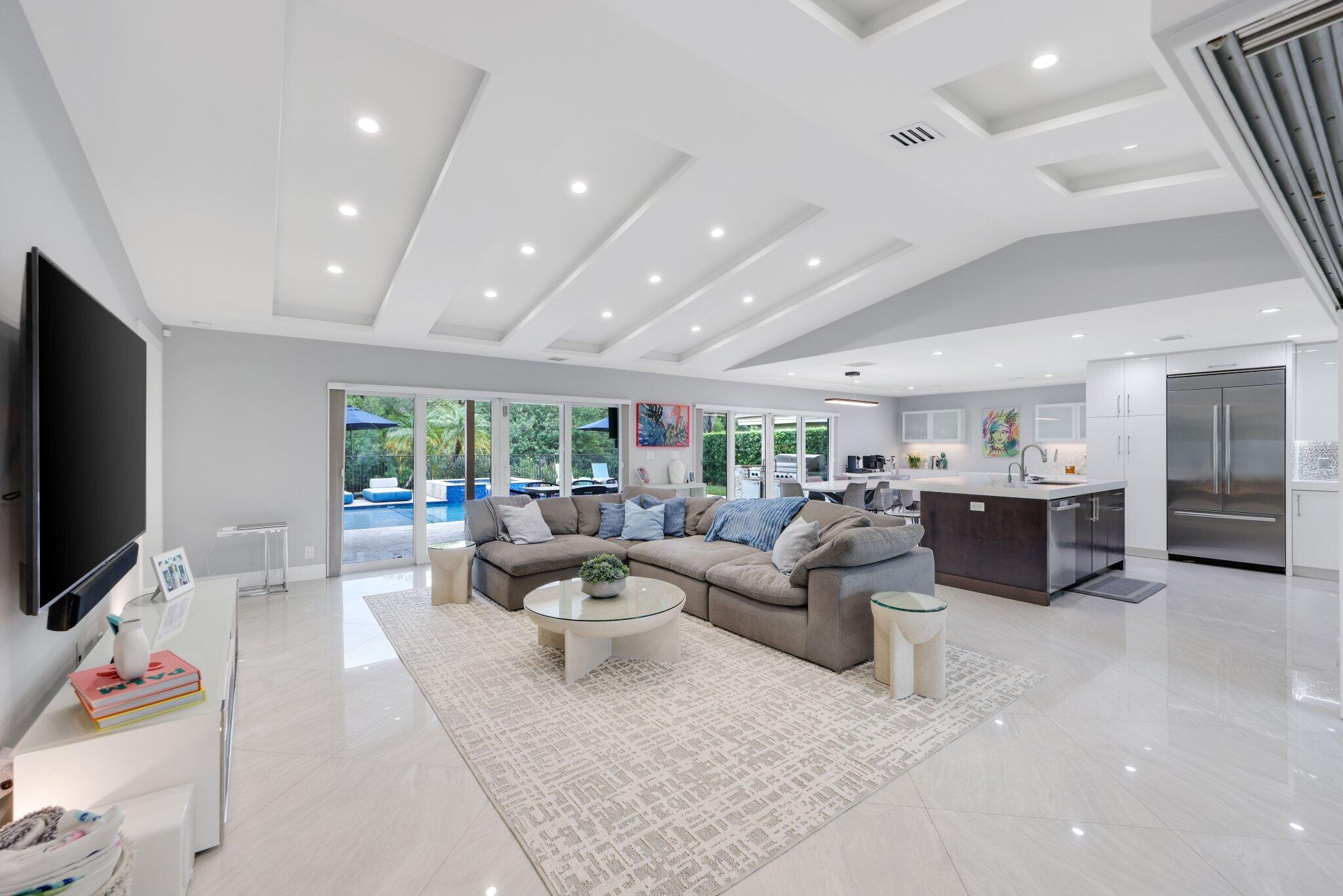 20984 Shady Vista Lane