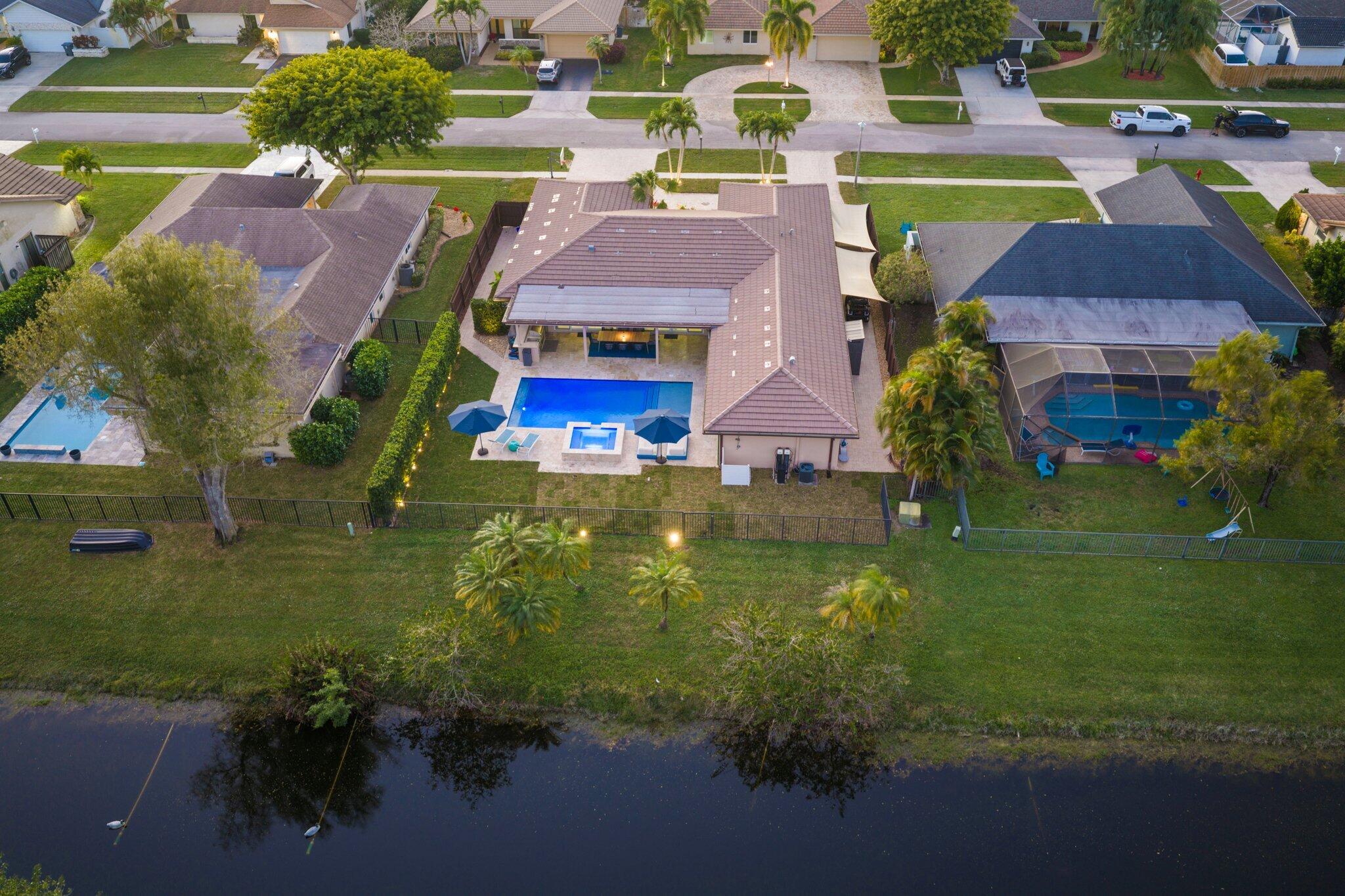 20984 Shady Vista Lane