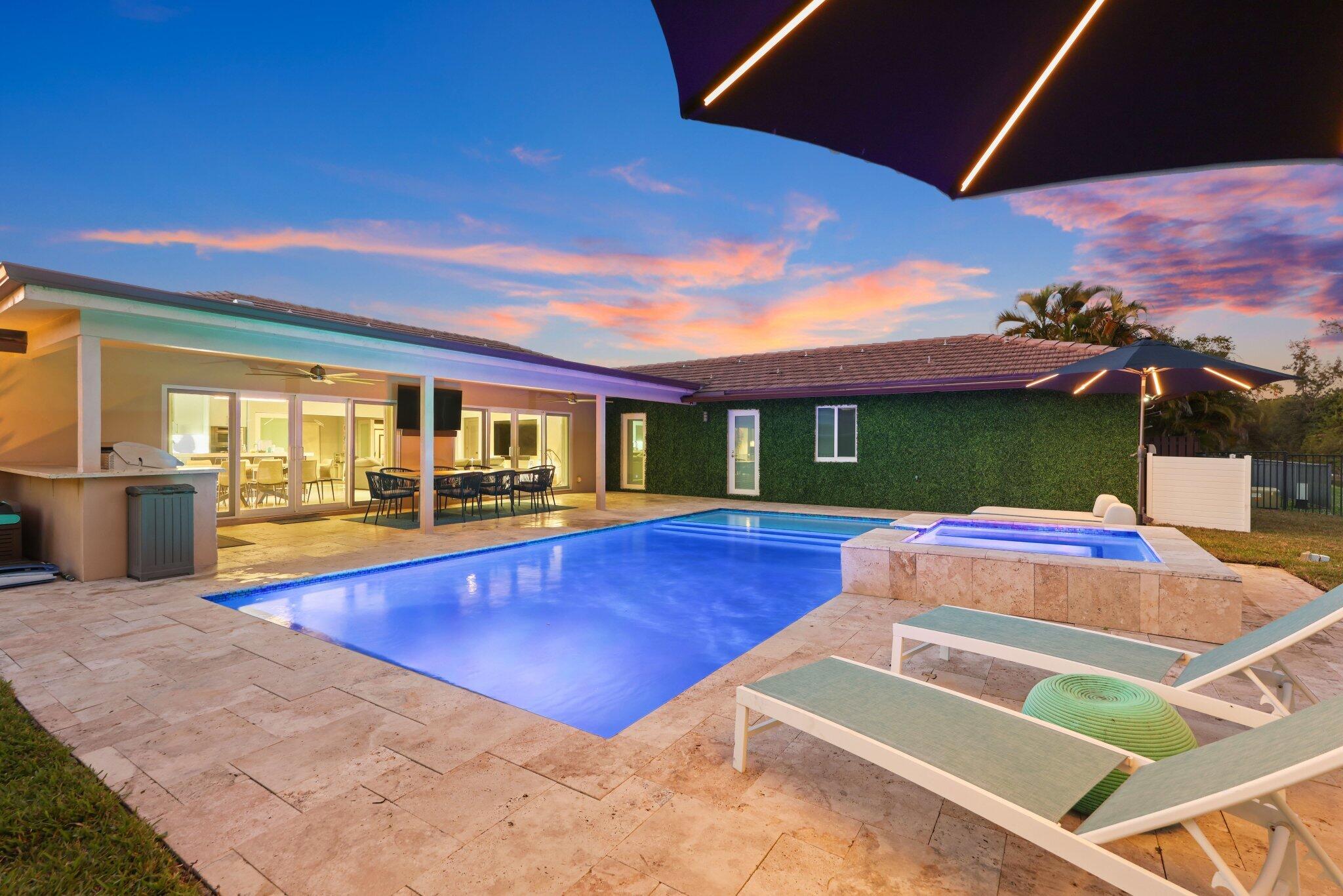 20984 Shady Vista Lane