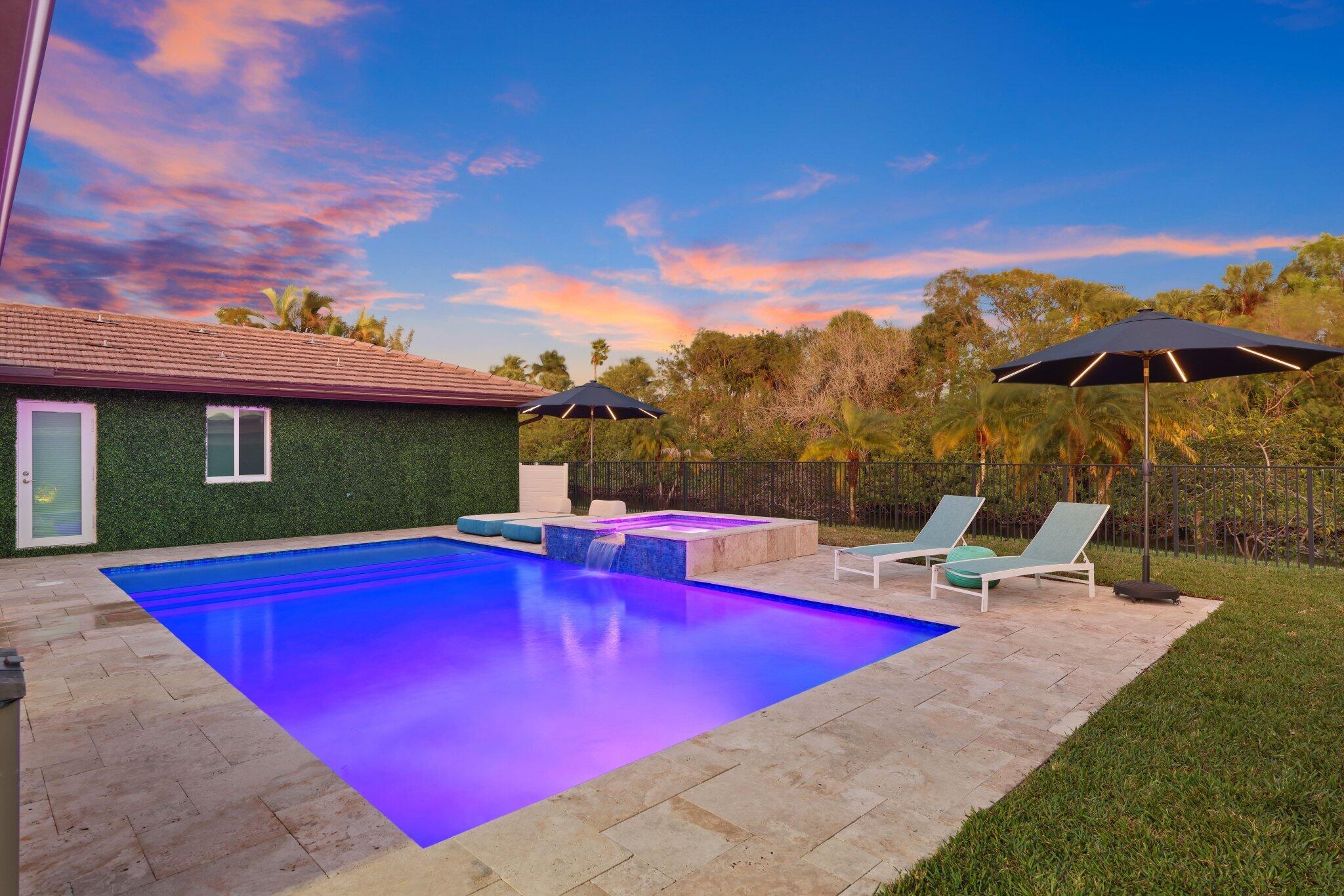 20984 Shady Vista Lane