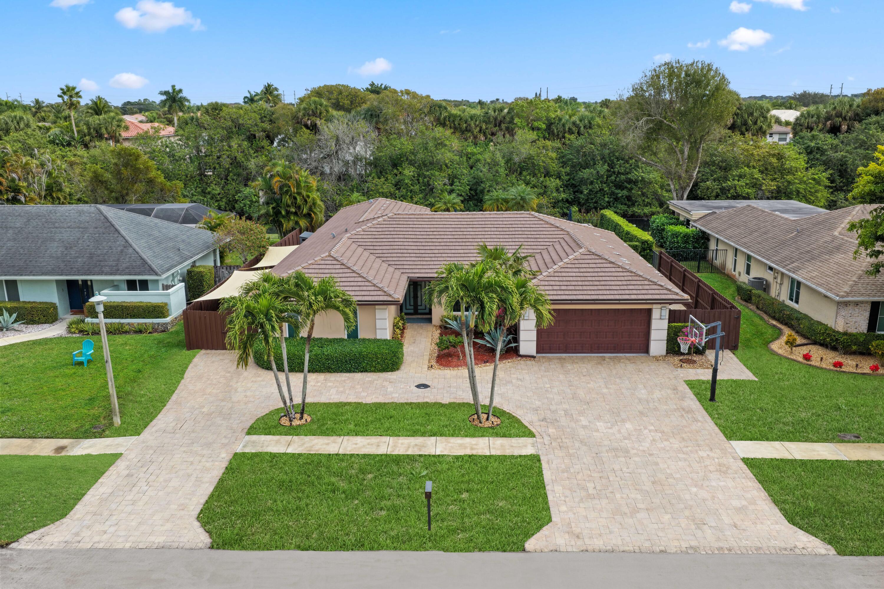 20984 Shady Vista Lane