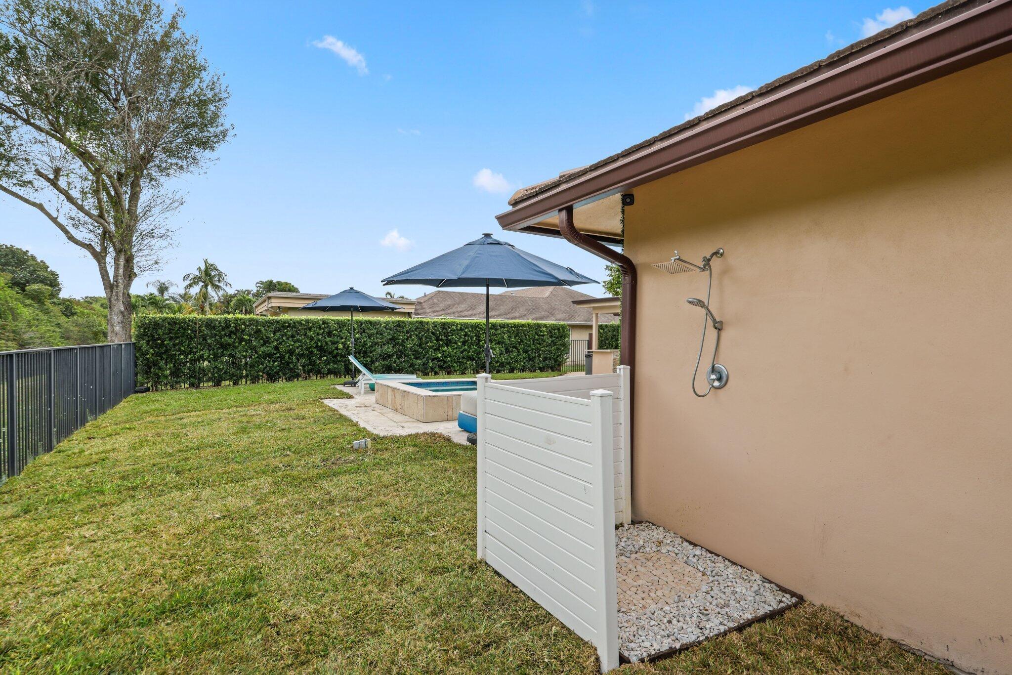 20984 Shady Vista Lane