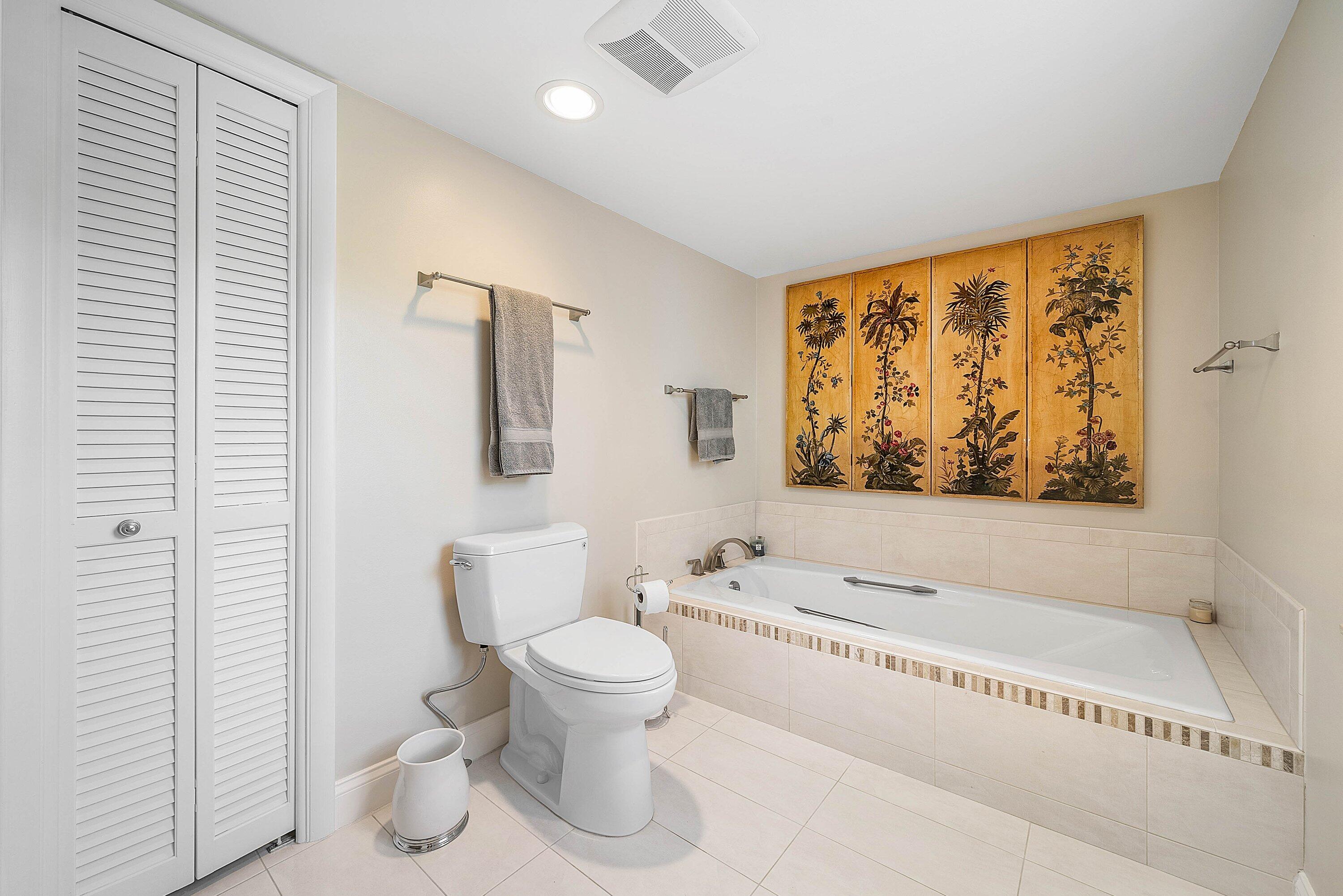 120 S Ocean Boulevard 1a