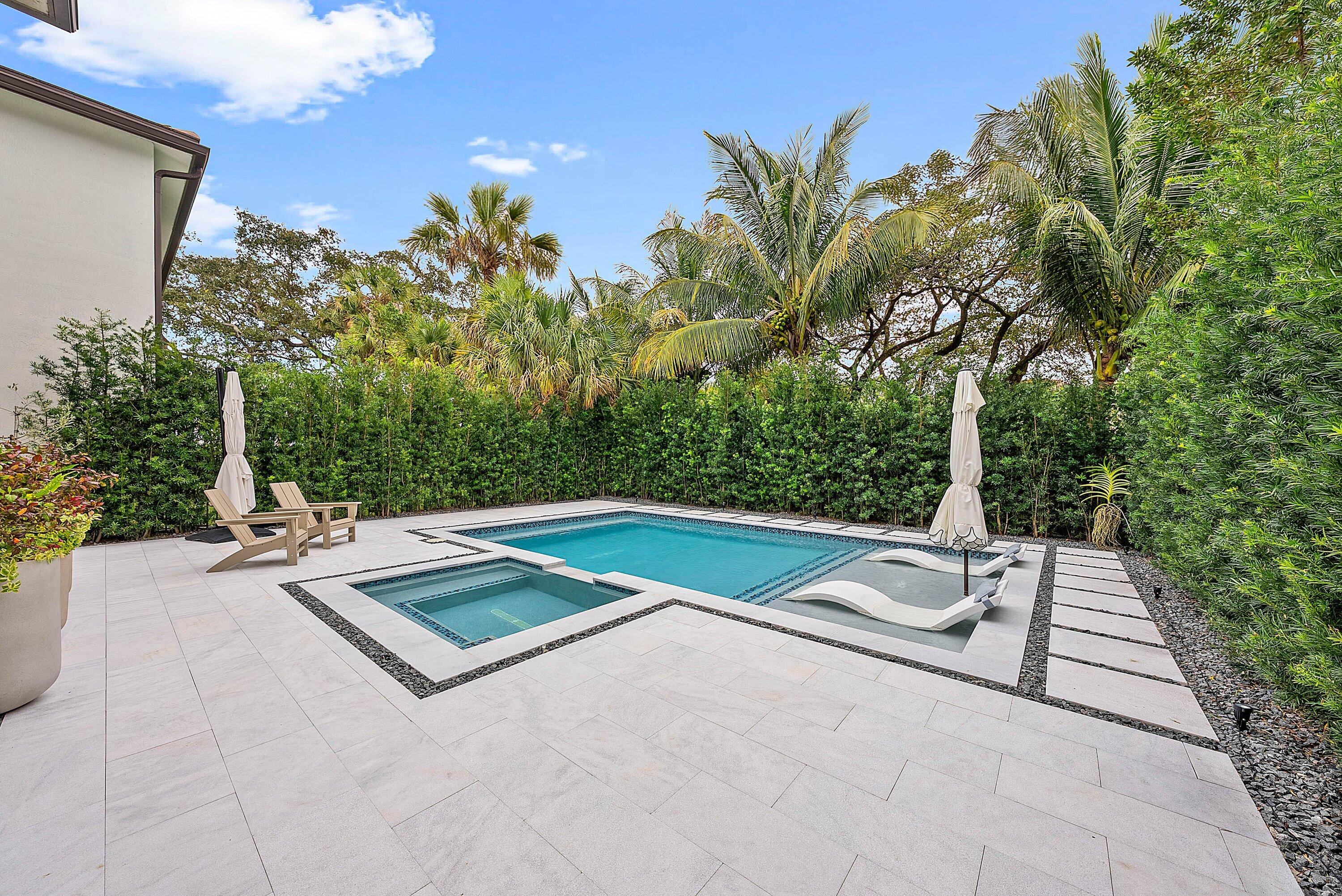 4310 Buttonwood Drive