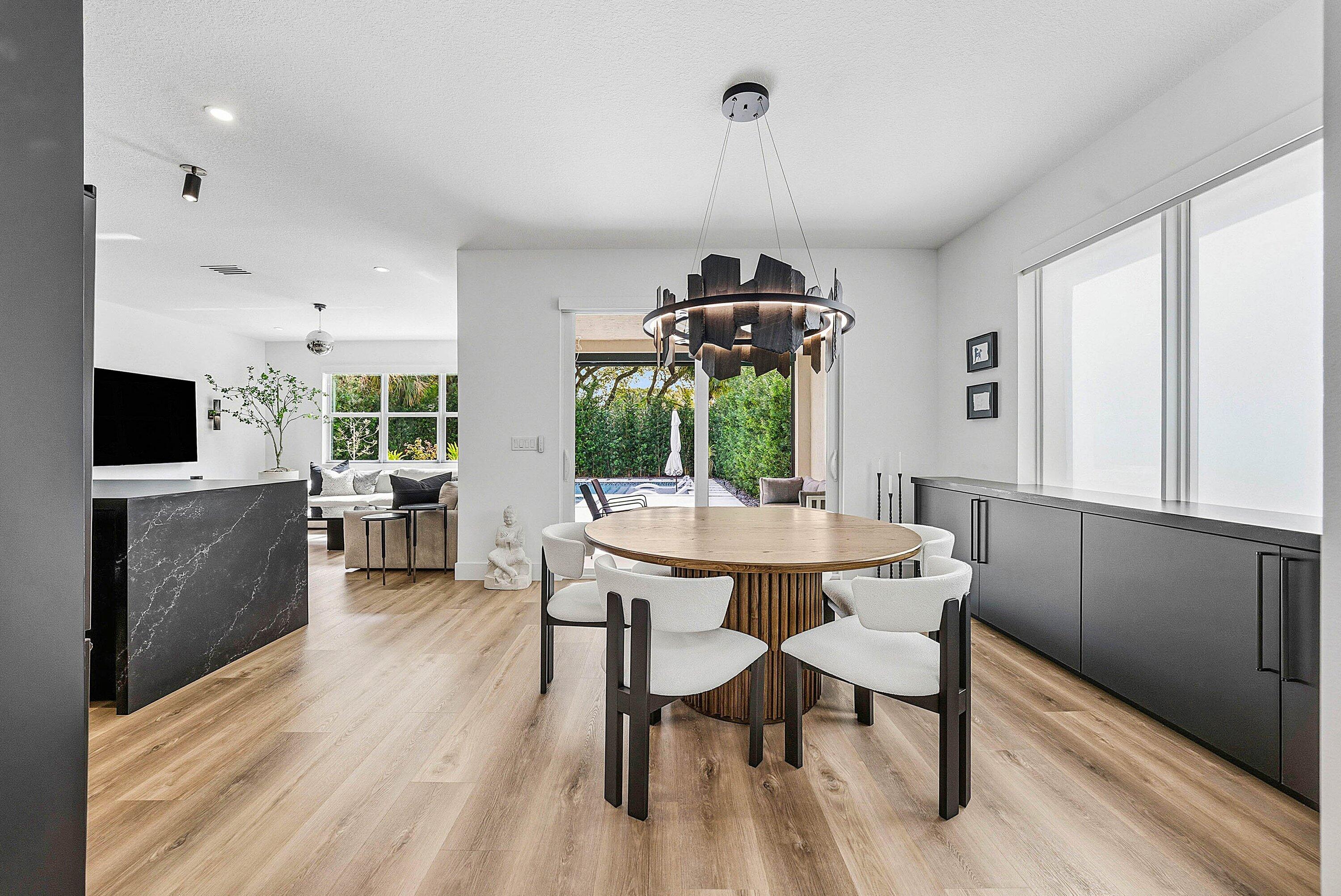 4310 Buttonwood Drive