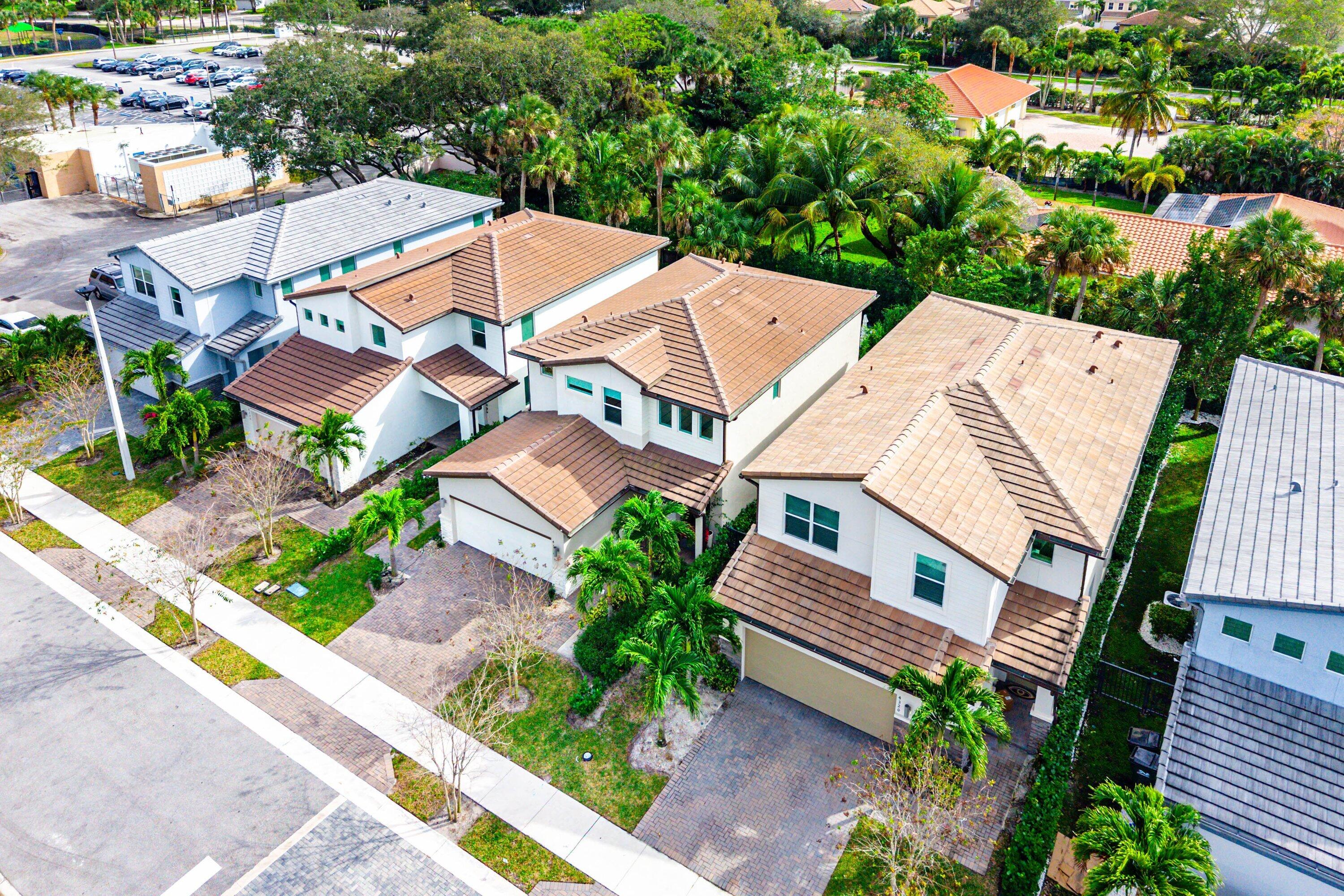 4310 Buttonwood Drive