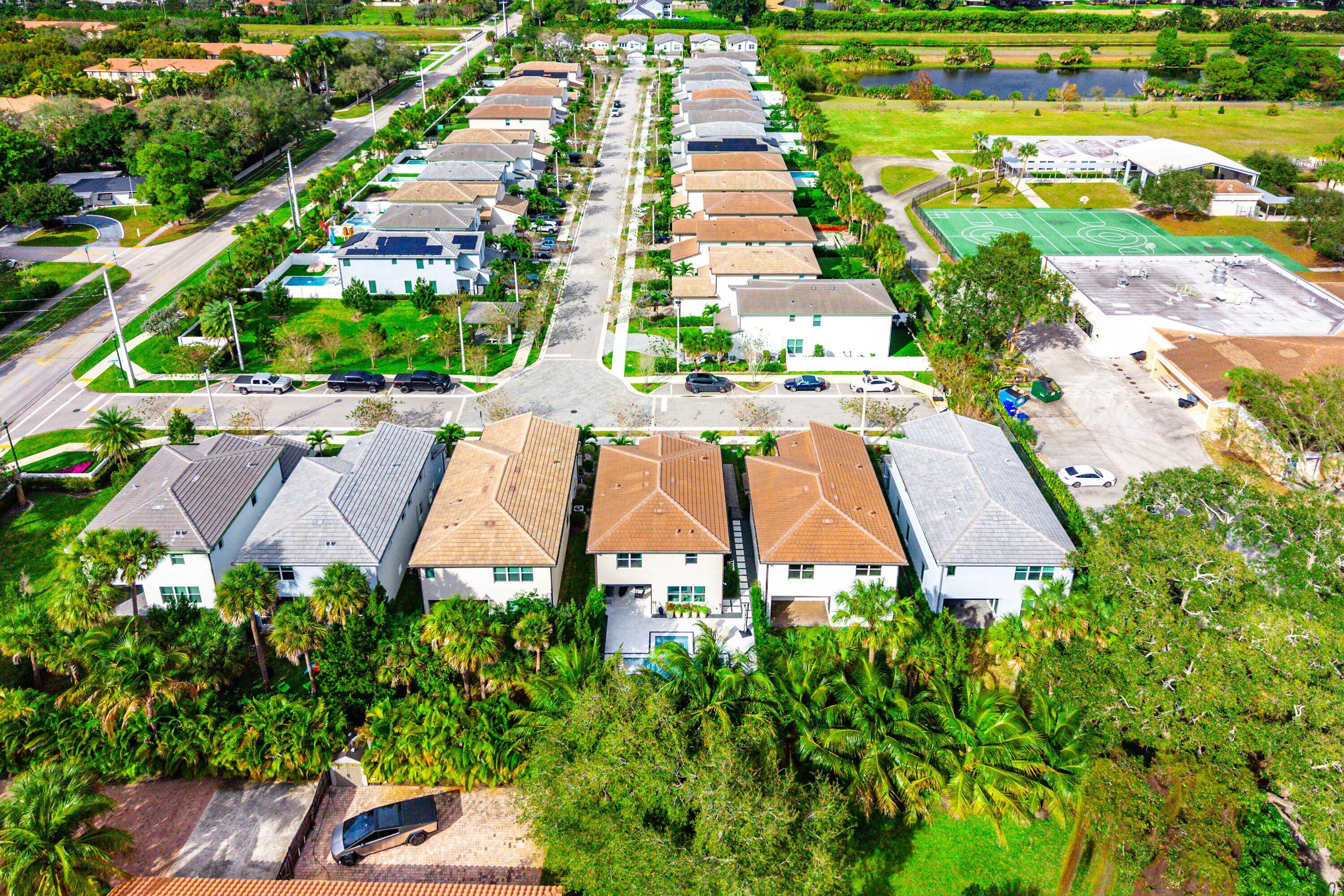 4310 Buttonwood Drive