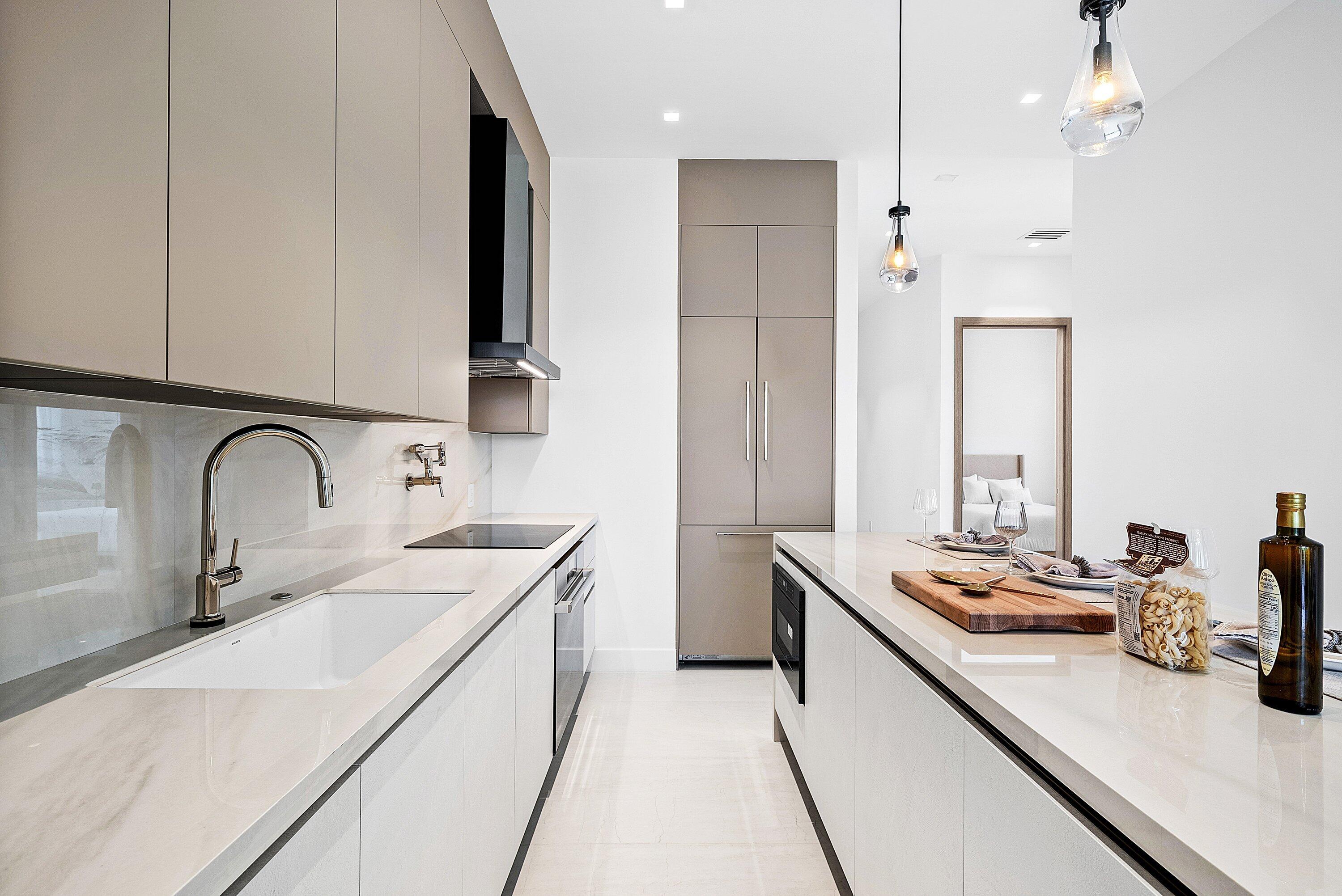 246 NE 6th Avenue 201