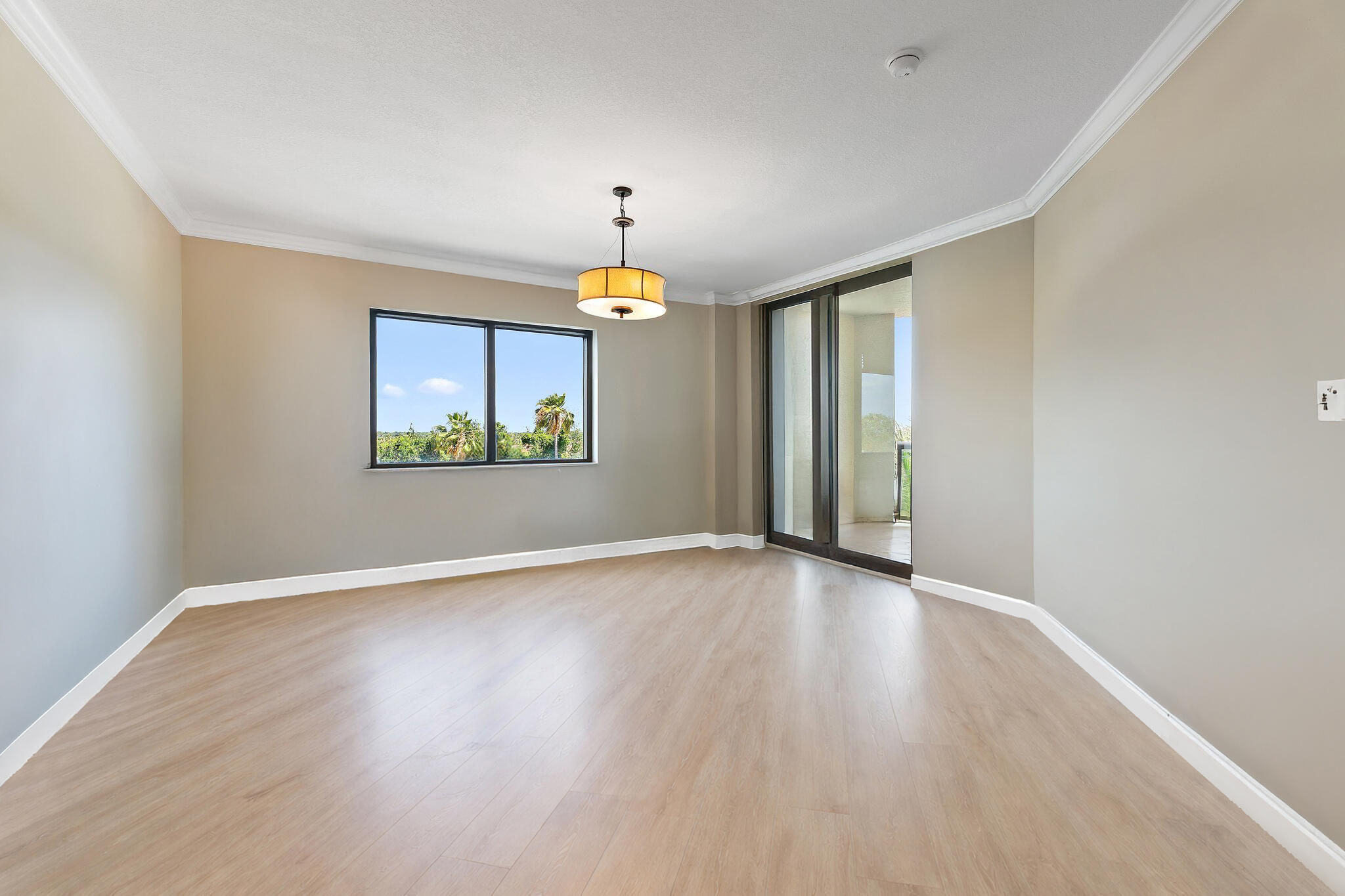 3630 Gardens Parkway 405c