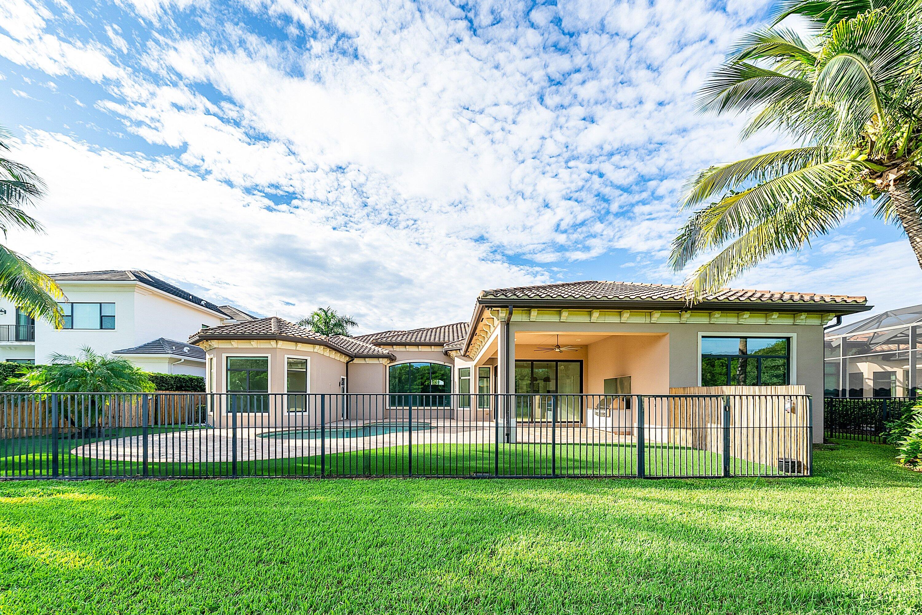 9599 Moritz Way