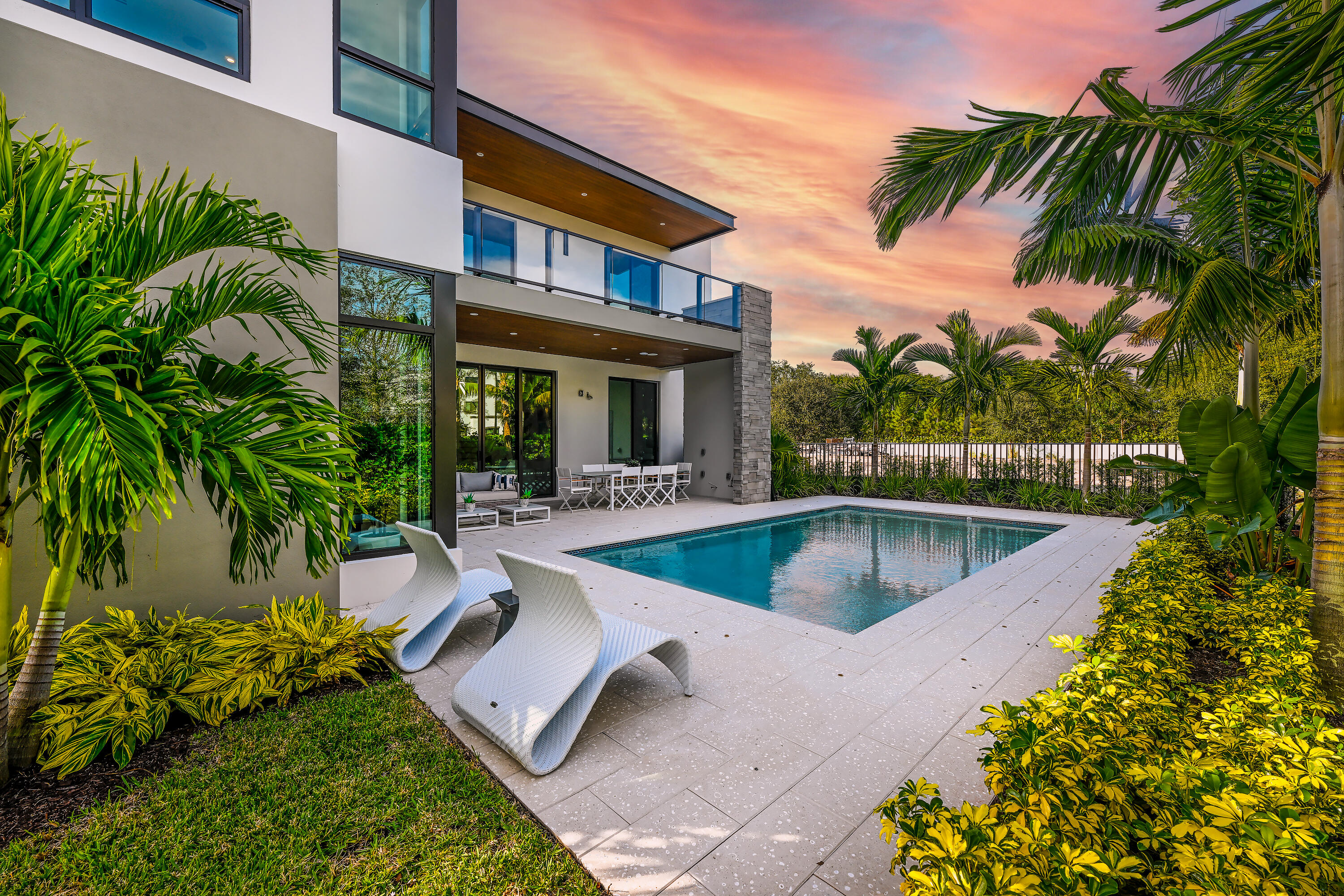16702 Mosaic Place