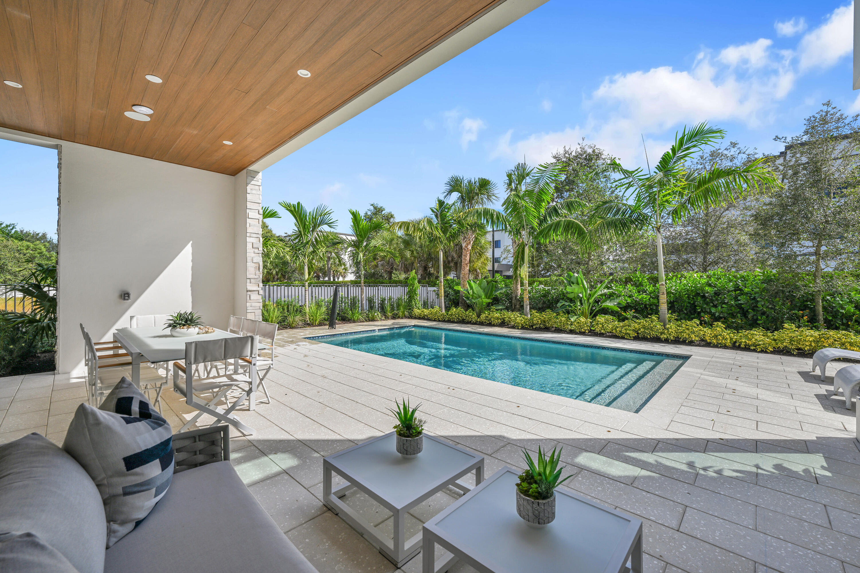 16702 Mosaic Place
