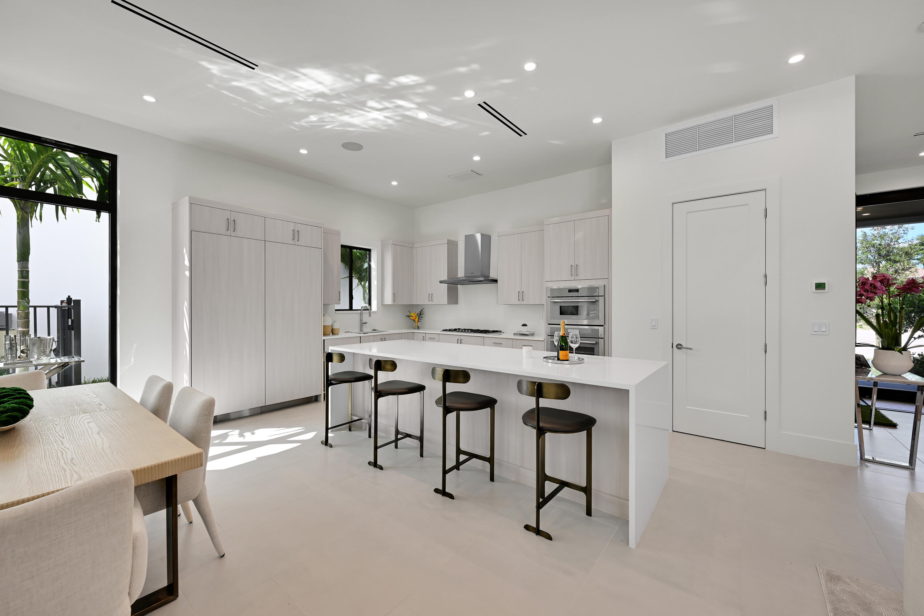 16702 Mosaic Place