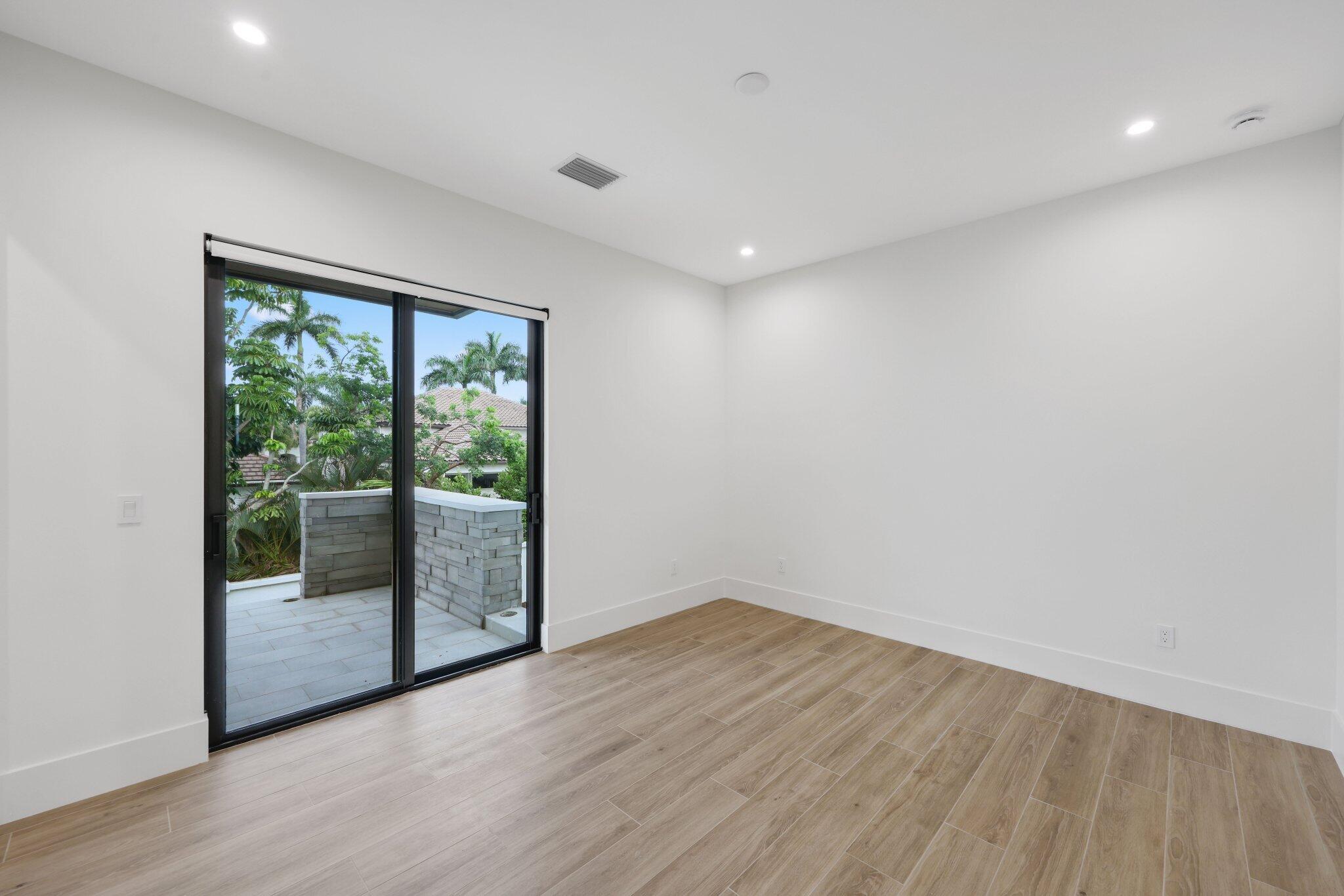 16702 Mosaic Place