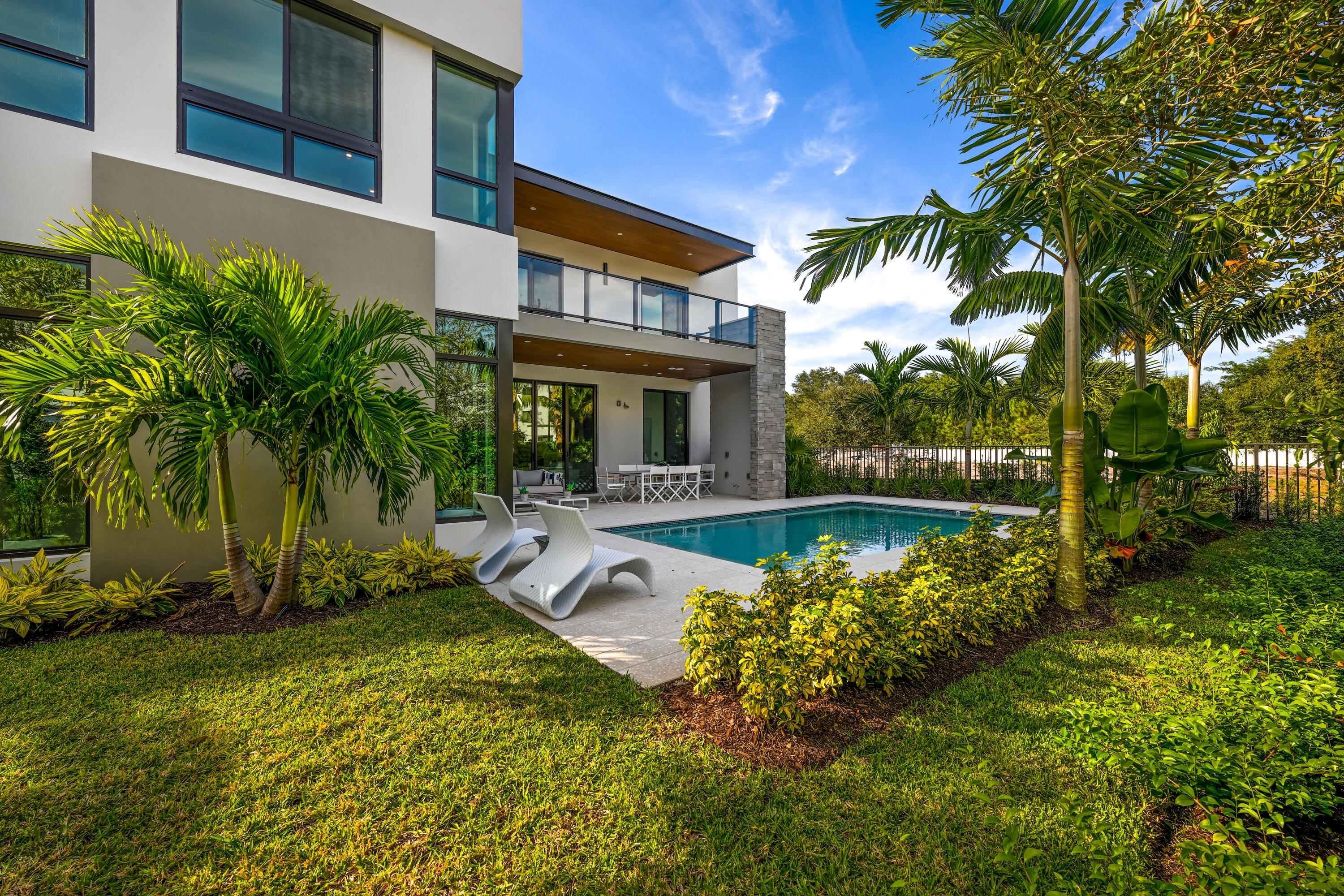 16702 Mosaic Place