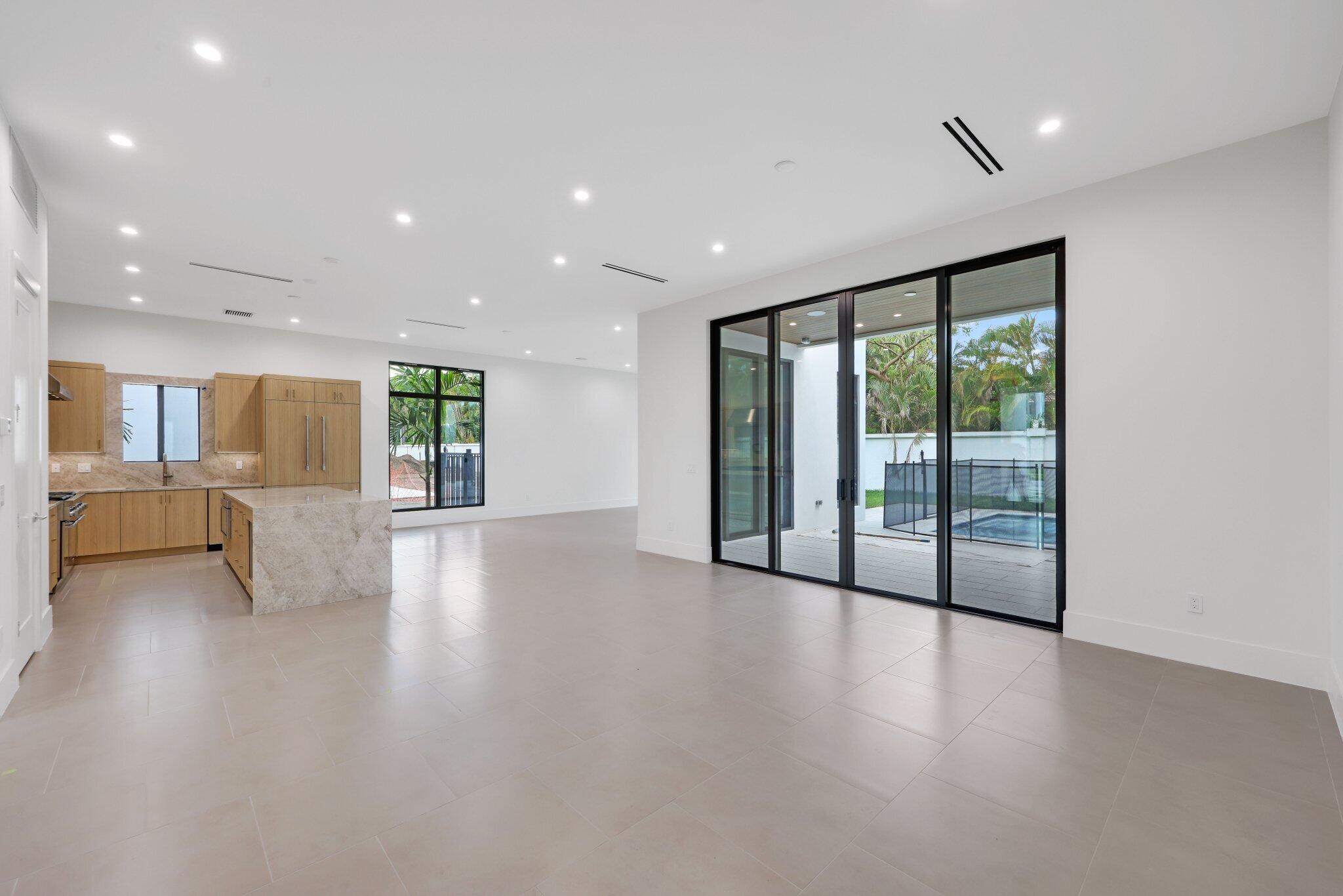 16702 Mosaic Place