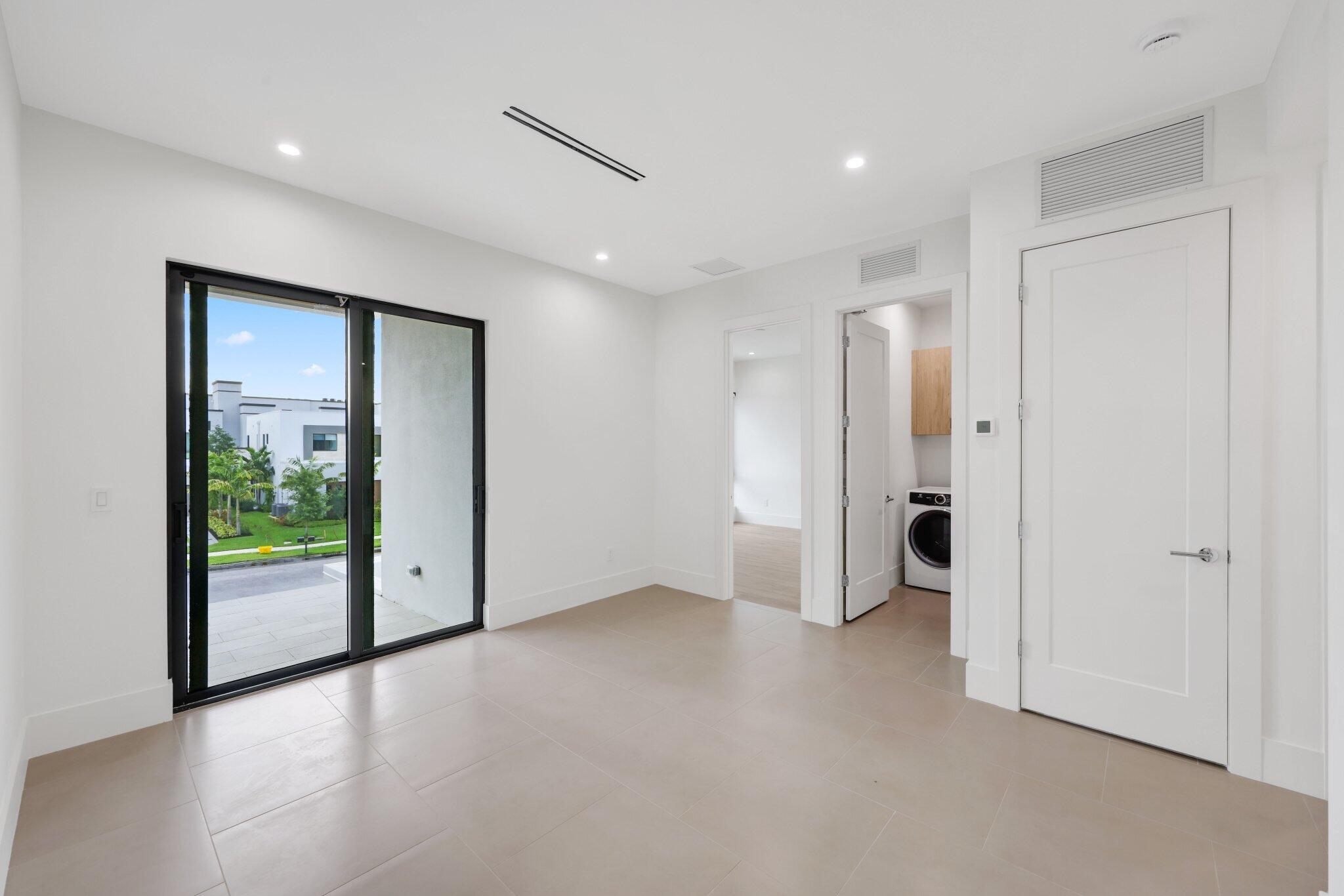 16702 Mosaic Place