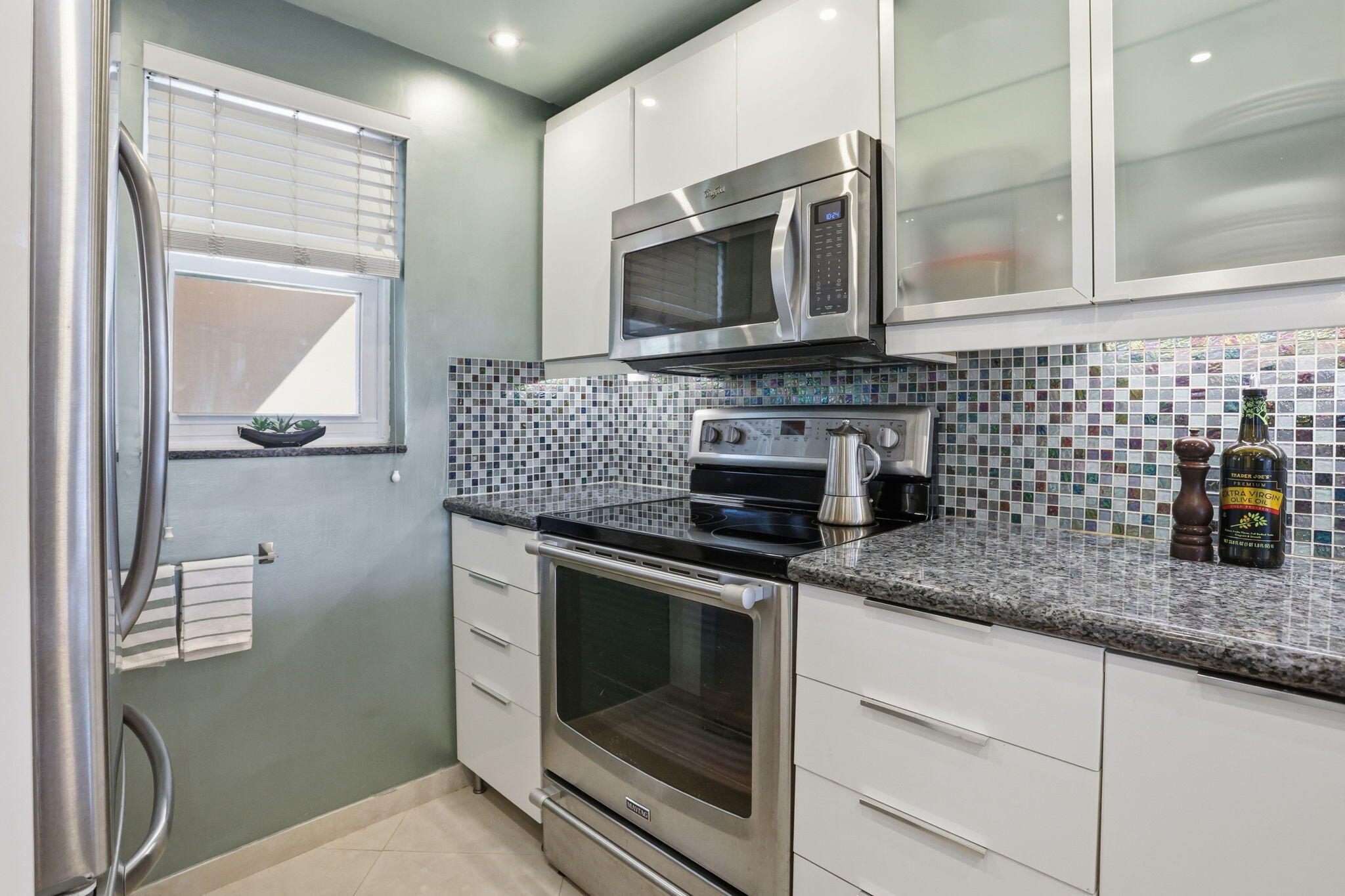 750 NE Spanish River Boulevard 201