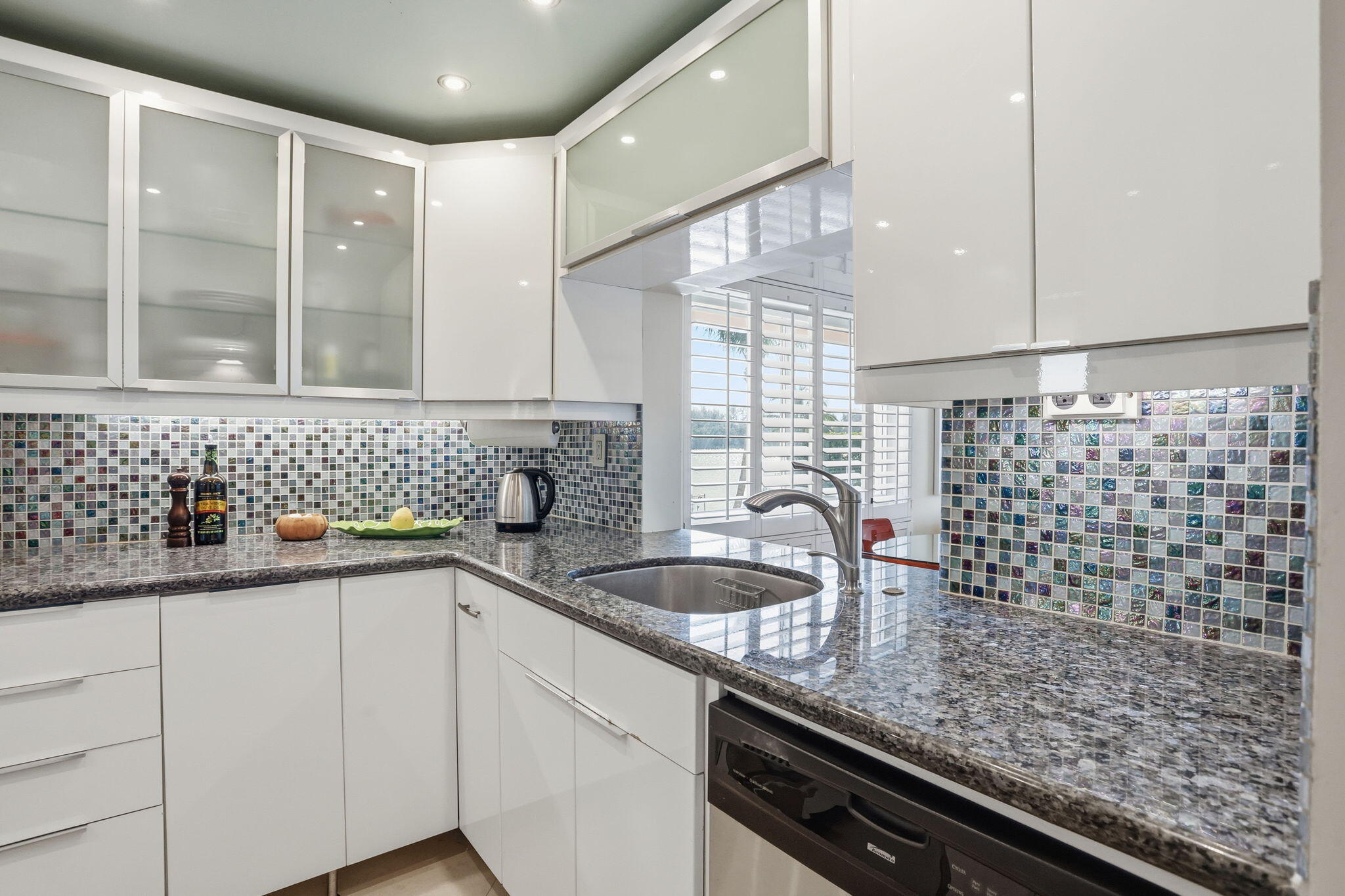 750 NE Spanish River Boulevard 201