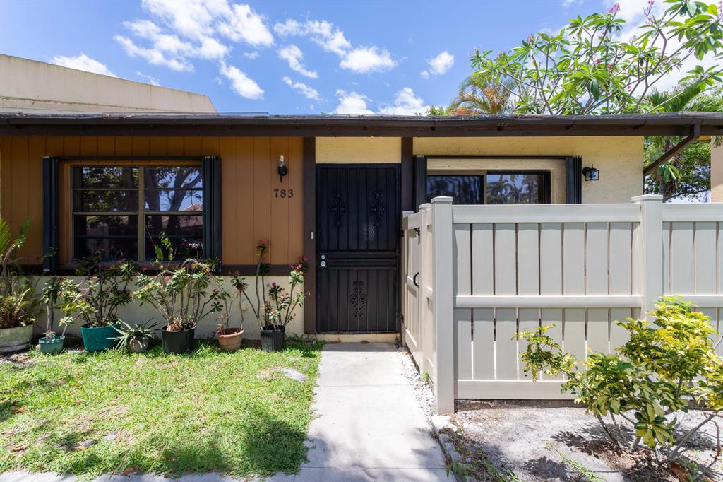 783 Banks Road