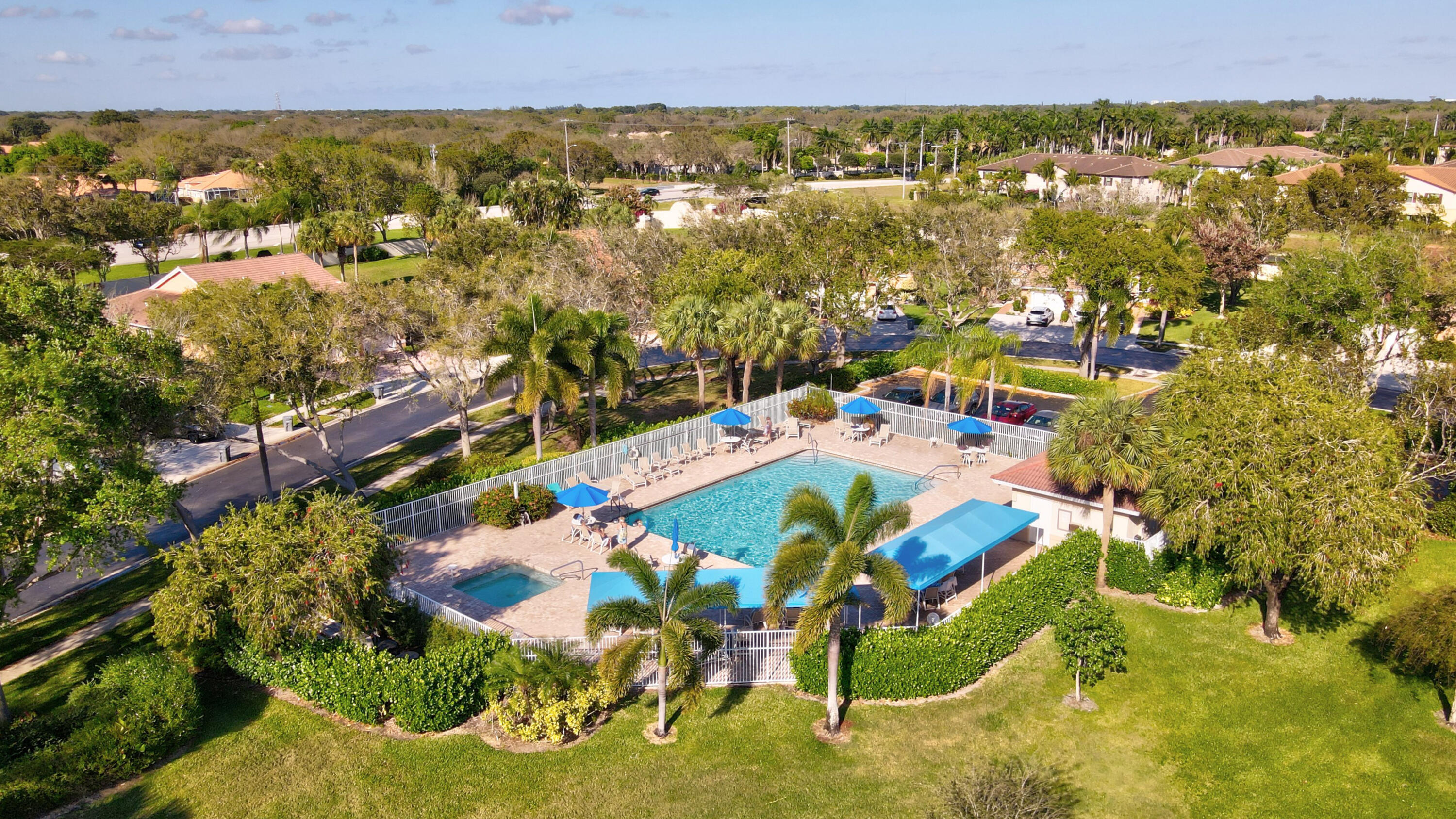 5667 Royal Lake Circle