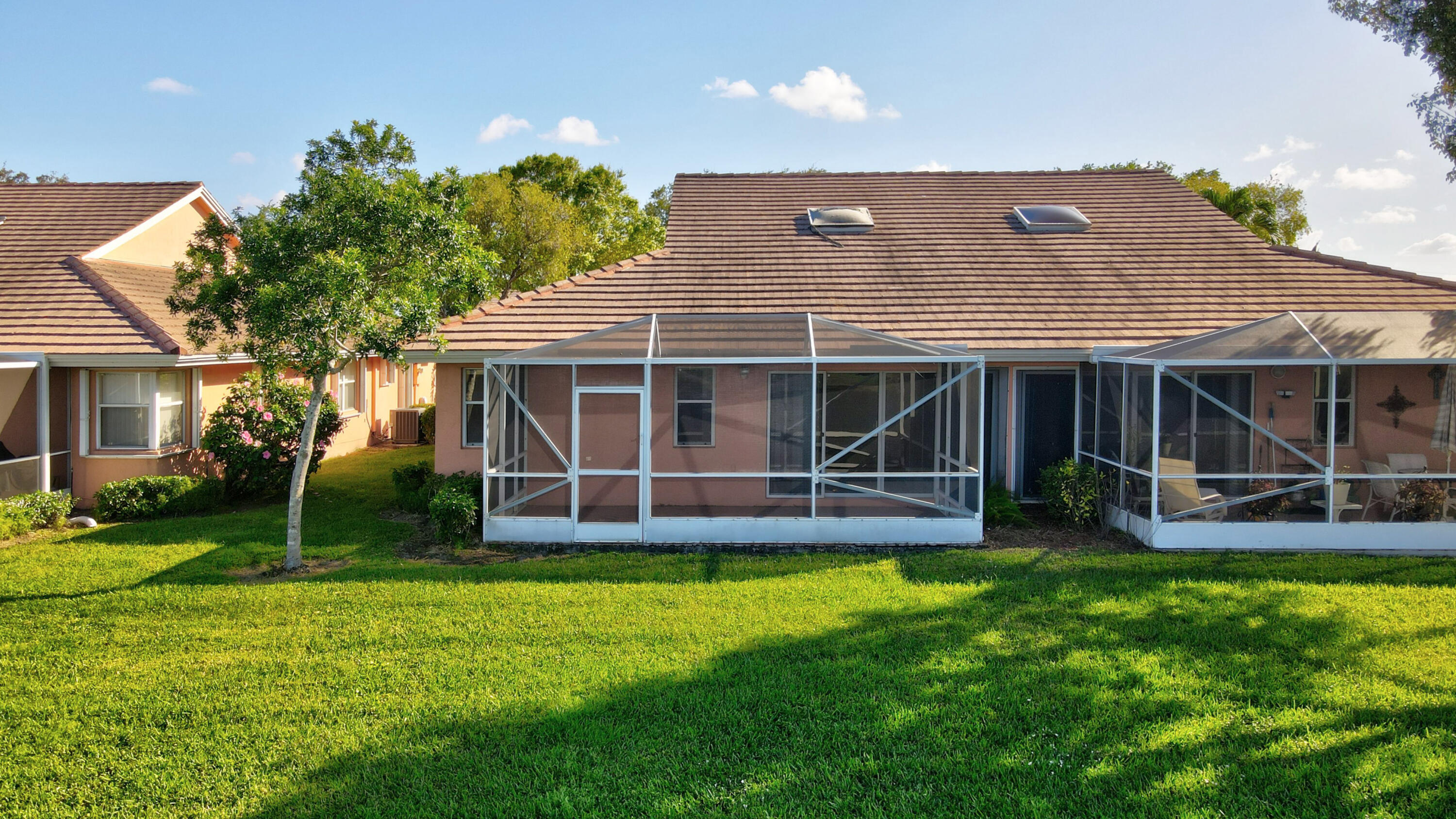 5667 Royal Lake Circle