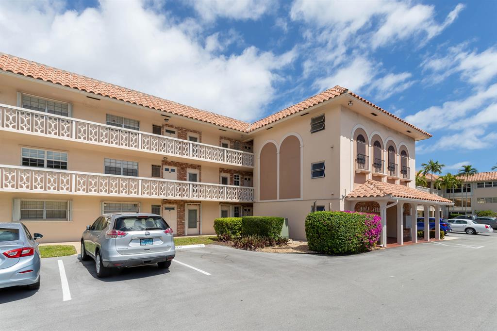 400 NE 20th Street Unit: D209