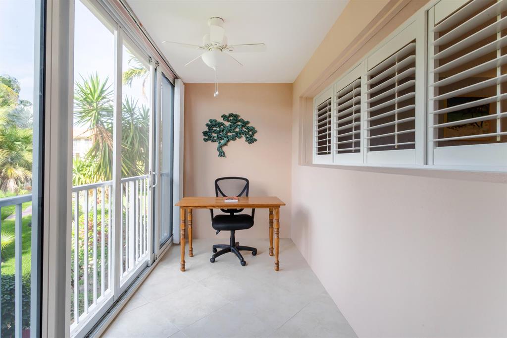 400 NE 20th Street Unit: D209