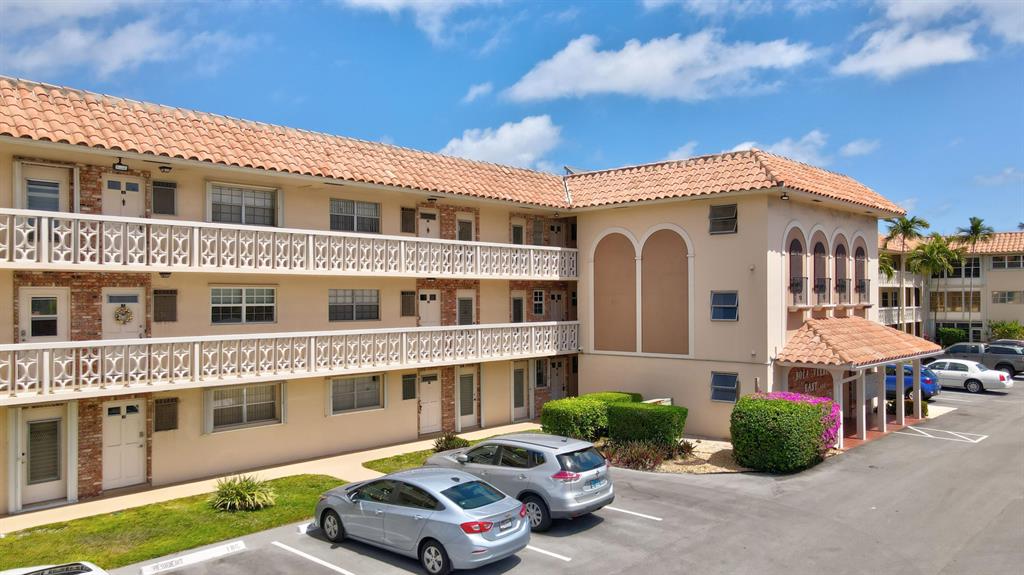 400 NE 20th Street Unit: D209