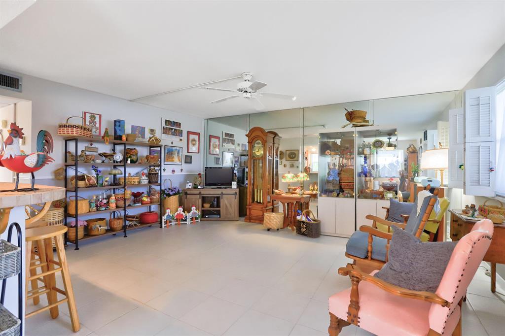 629 Brittany N Unit: 629