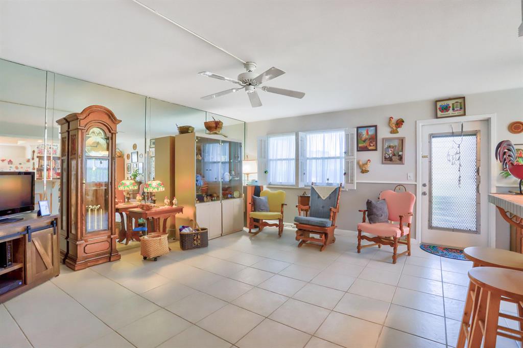 629 Brittany N Unit: 629