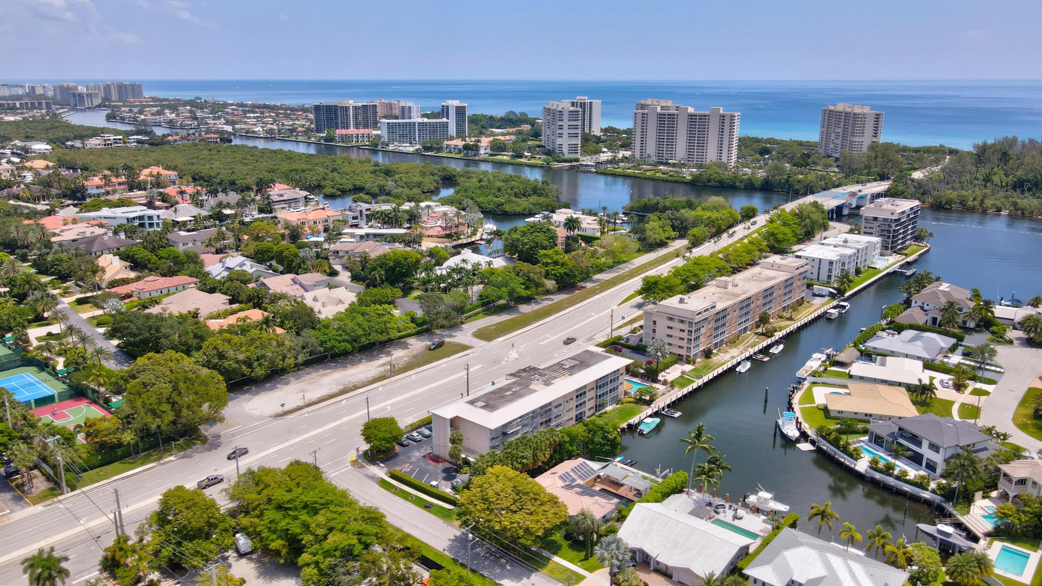 698 NE Spanish River Boulevard Unit: 24