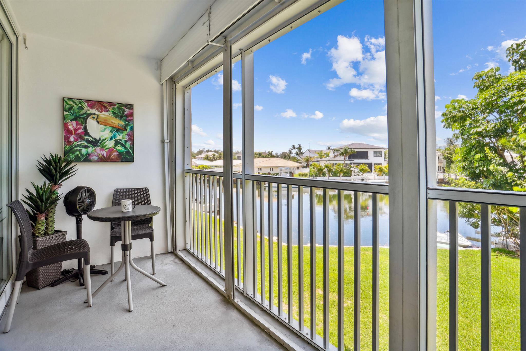 698 NE Spanish River Boulevard Unit: 24