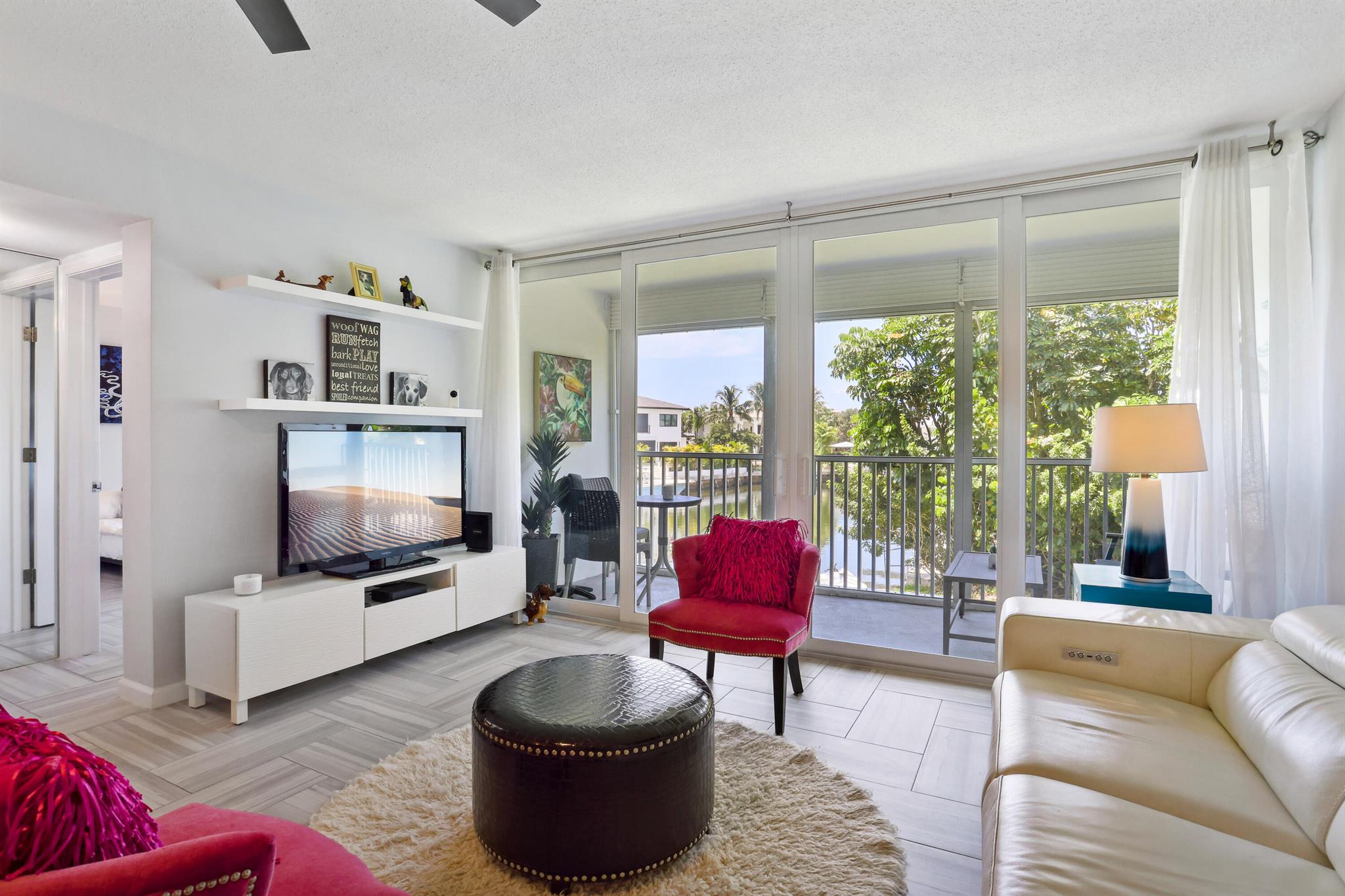 698 NE Spanish River Boulevard Unit: 24