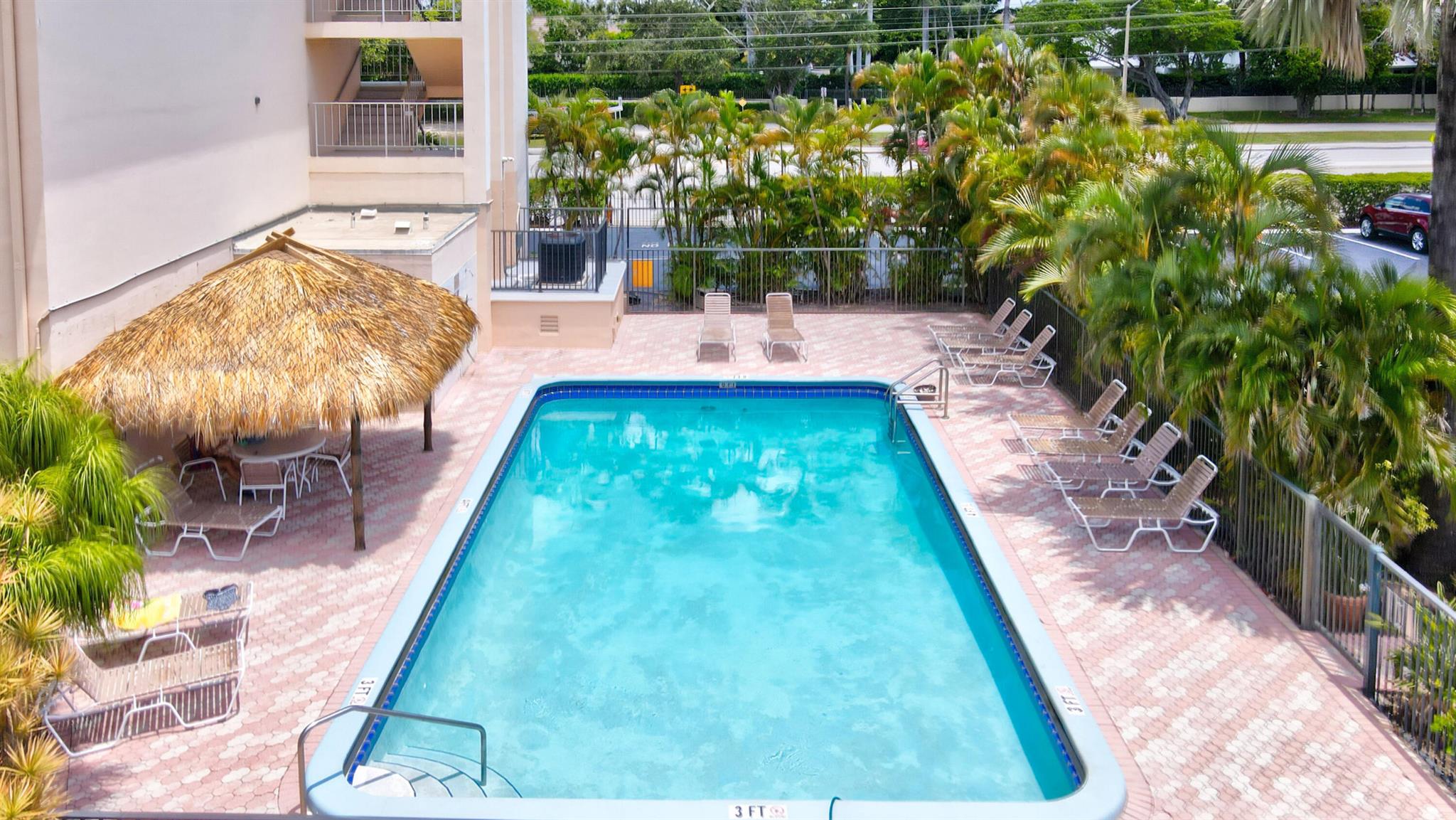 698 NE Spanish River Boulevard Unit: 24