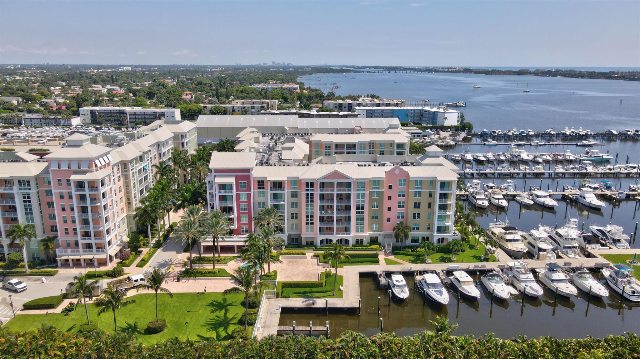 806 E Windward Way Unit: 217